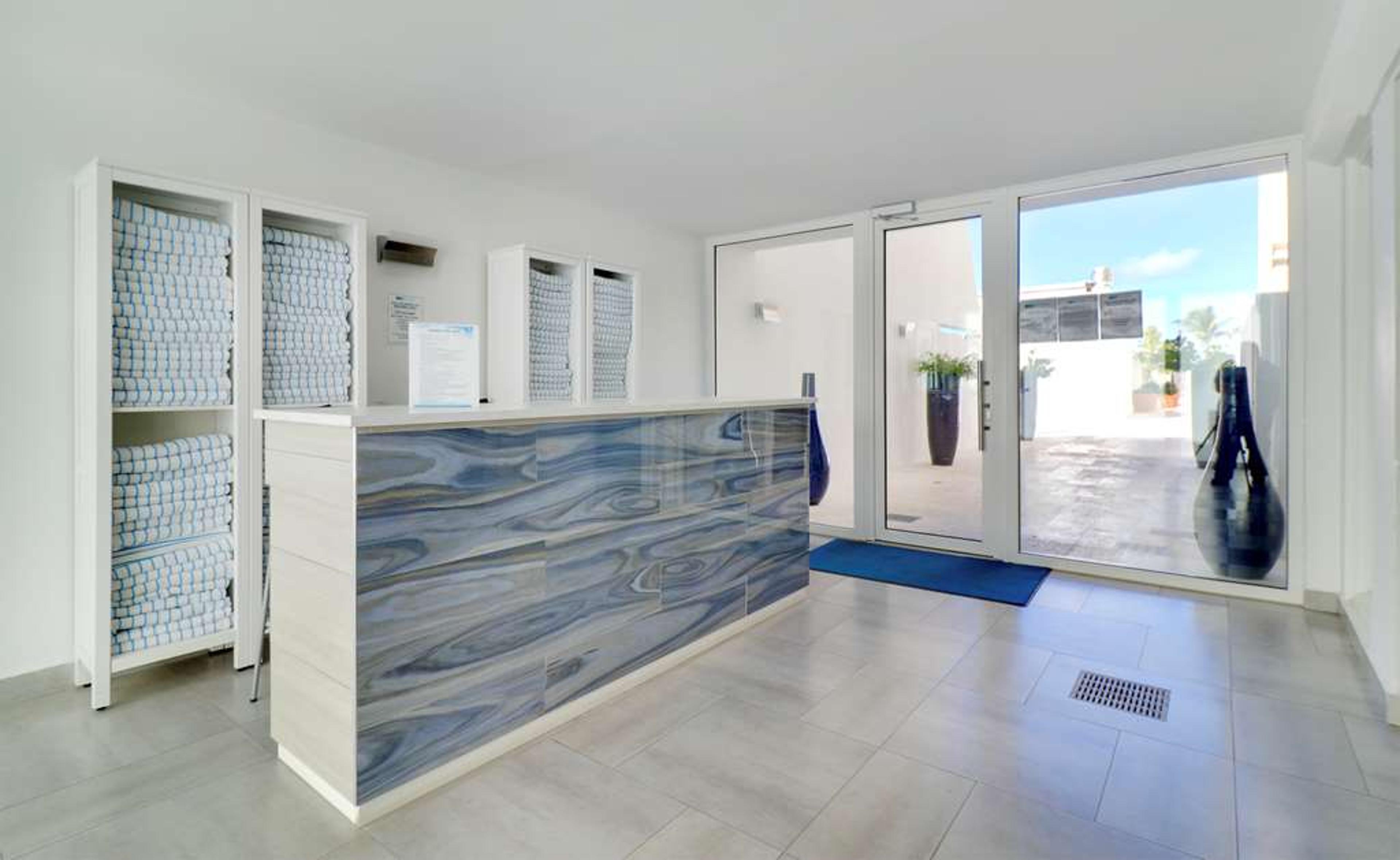ESJ BEACH HOTEL