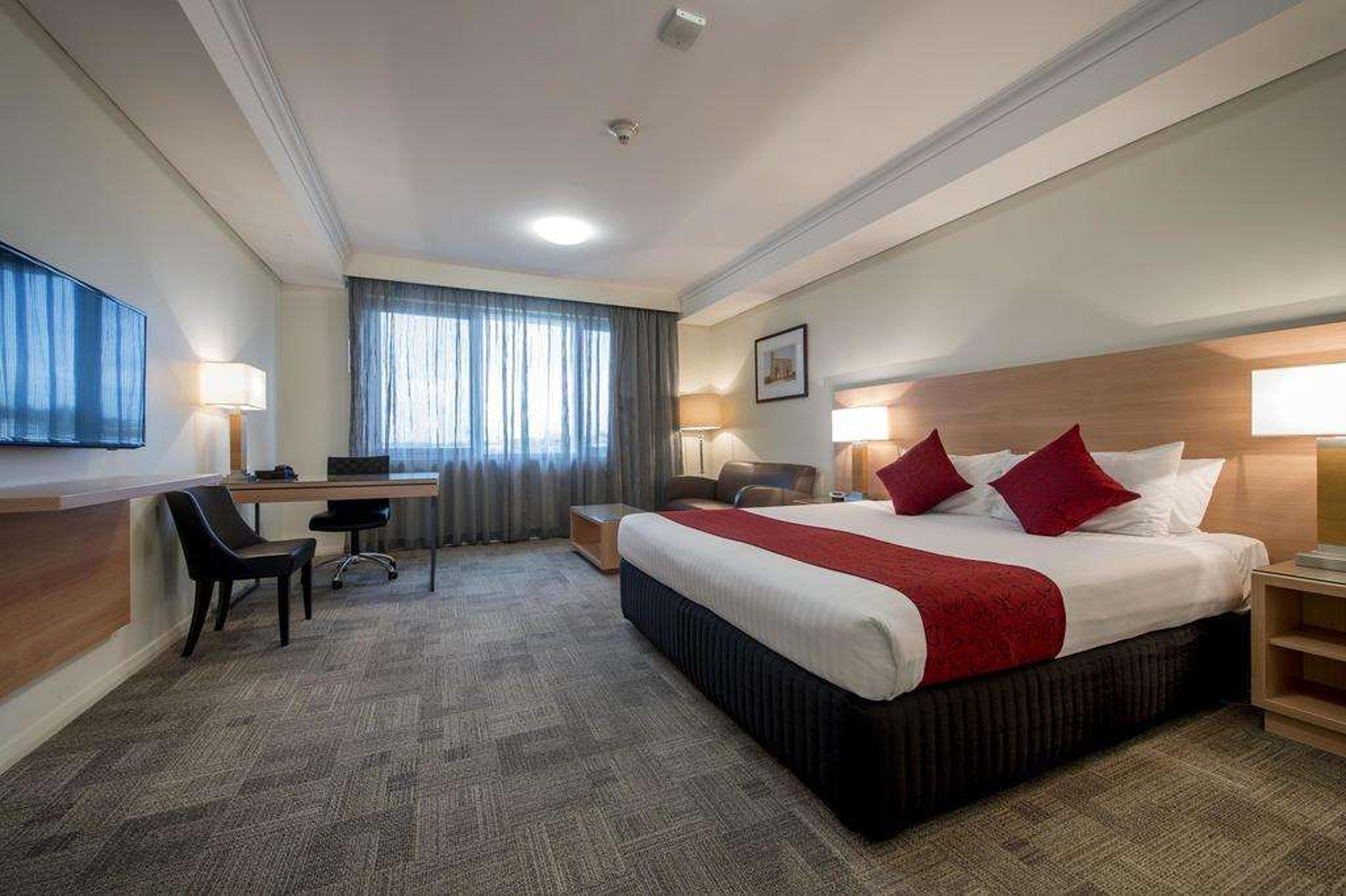 BUNBURY HOTEL KOOMBANA BAY
