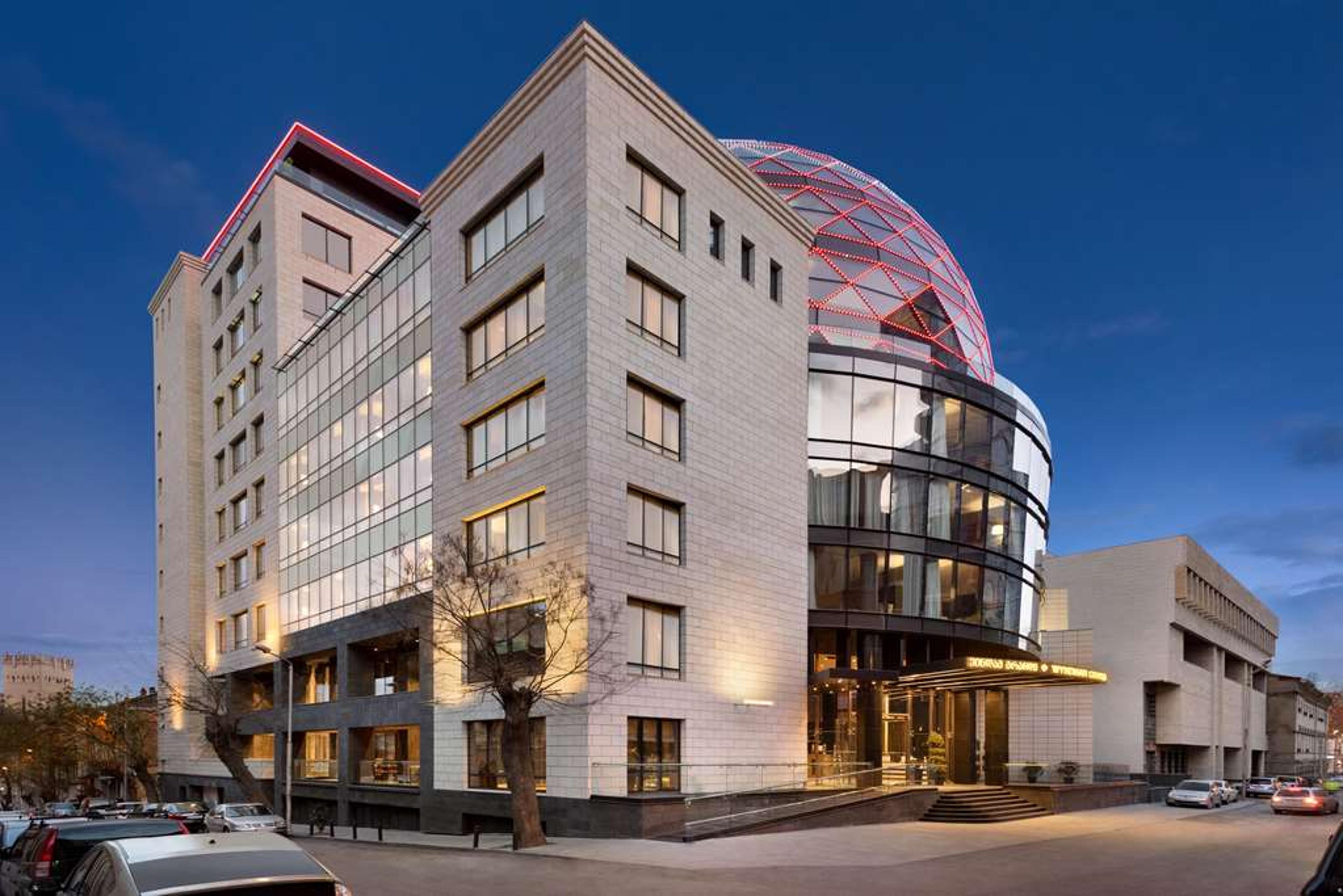 Hotel Photo 1
