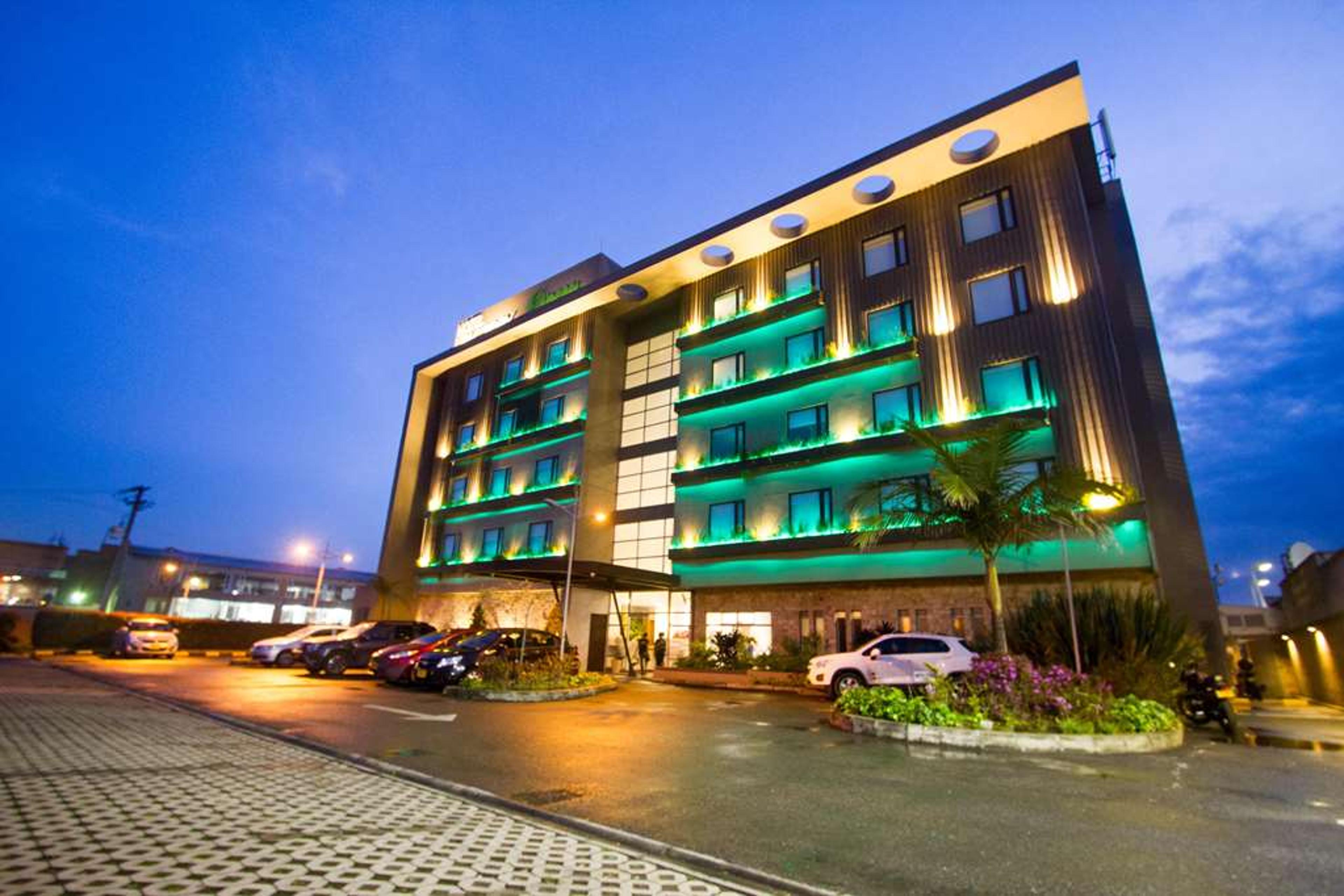 HOTEL FACTORY GREEN
