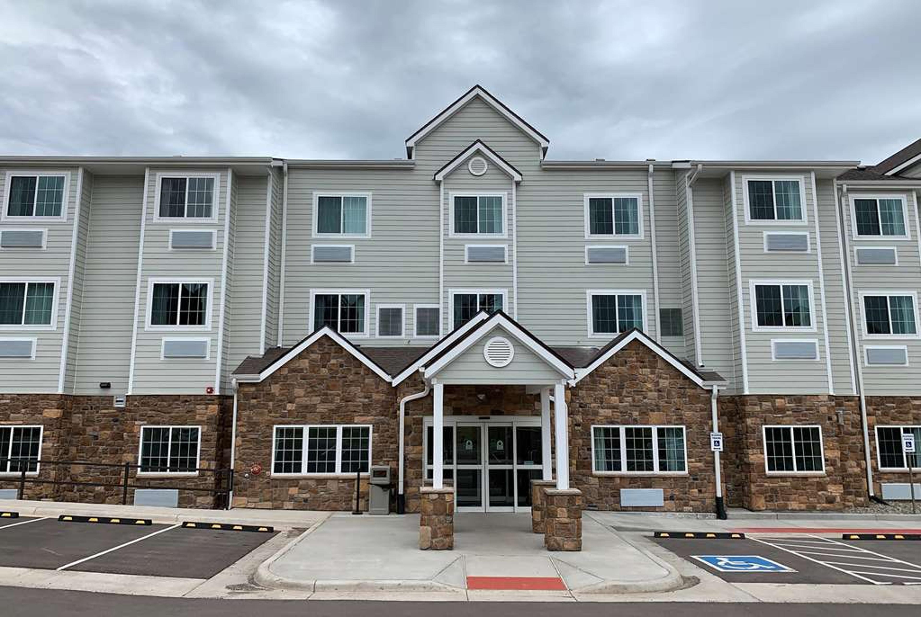 MICROTEL INN & SUITES BY WYNDHAM WO
