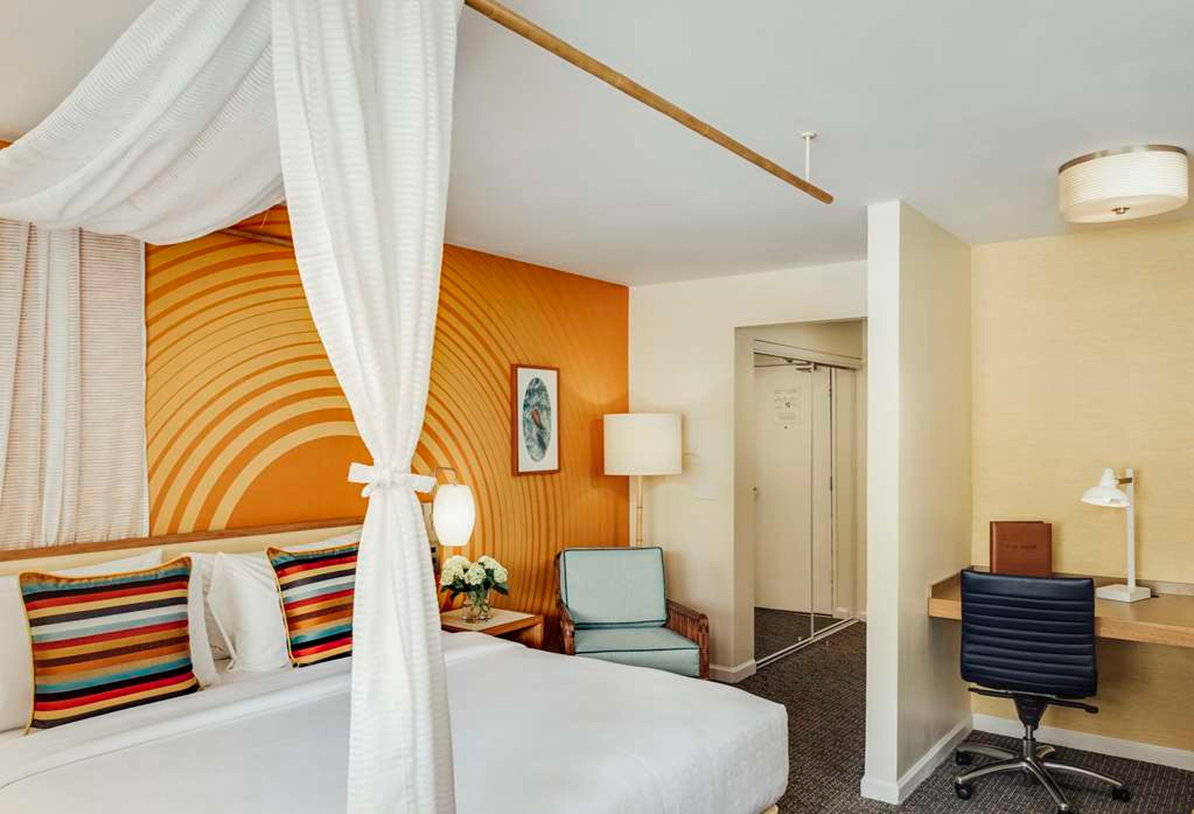 WILD PALMS HOTEL, IN JDV BY HYATT