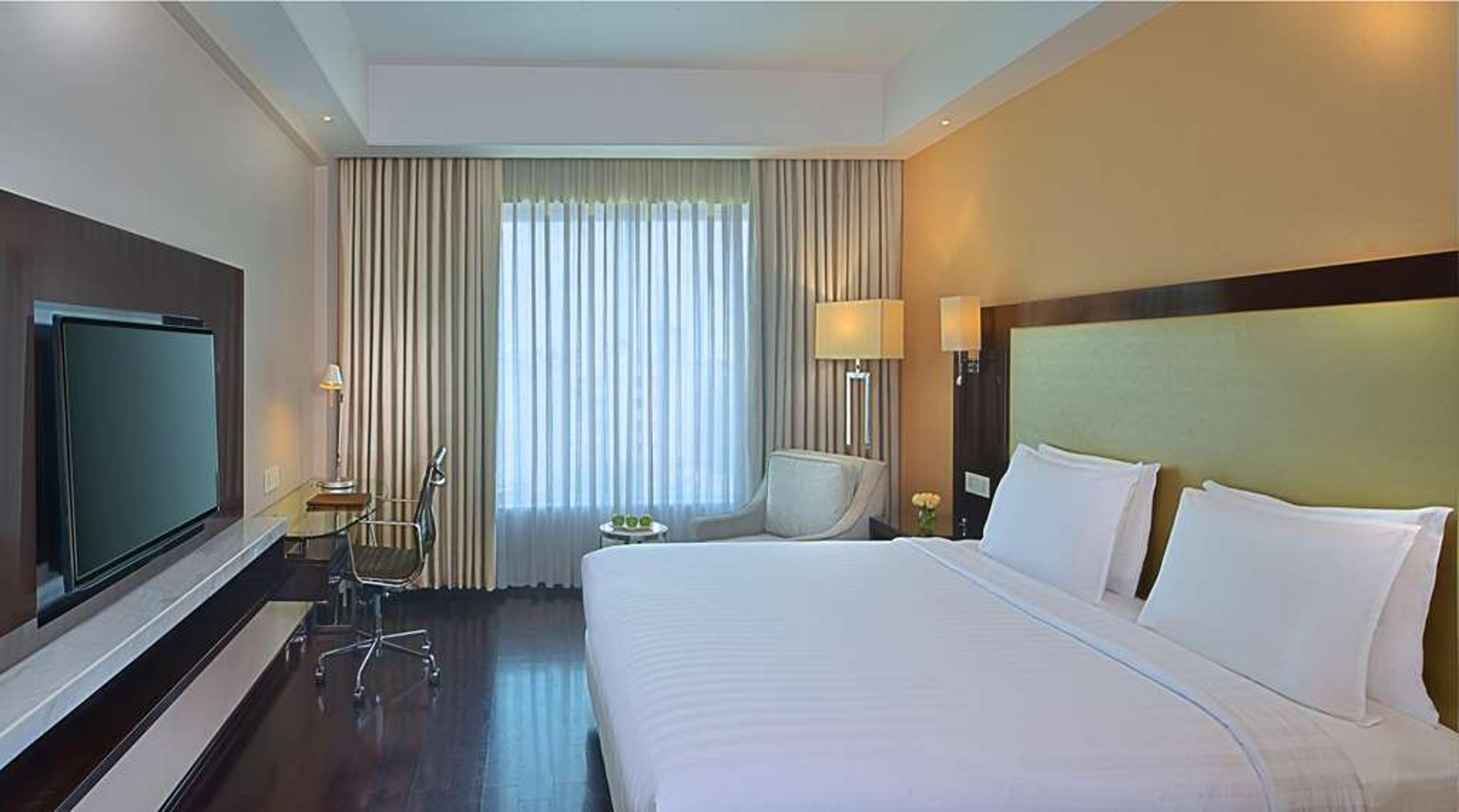 RADISSON HOTEL AGRA