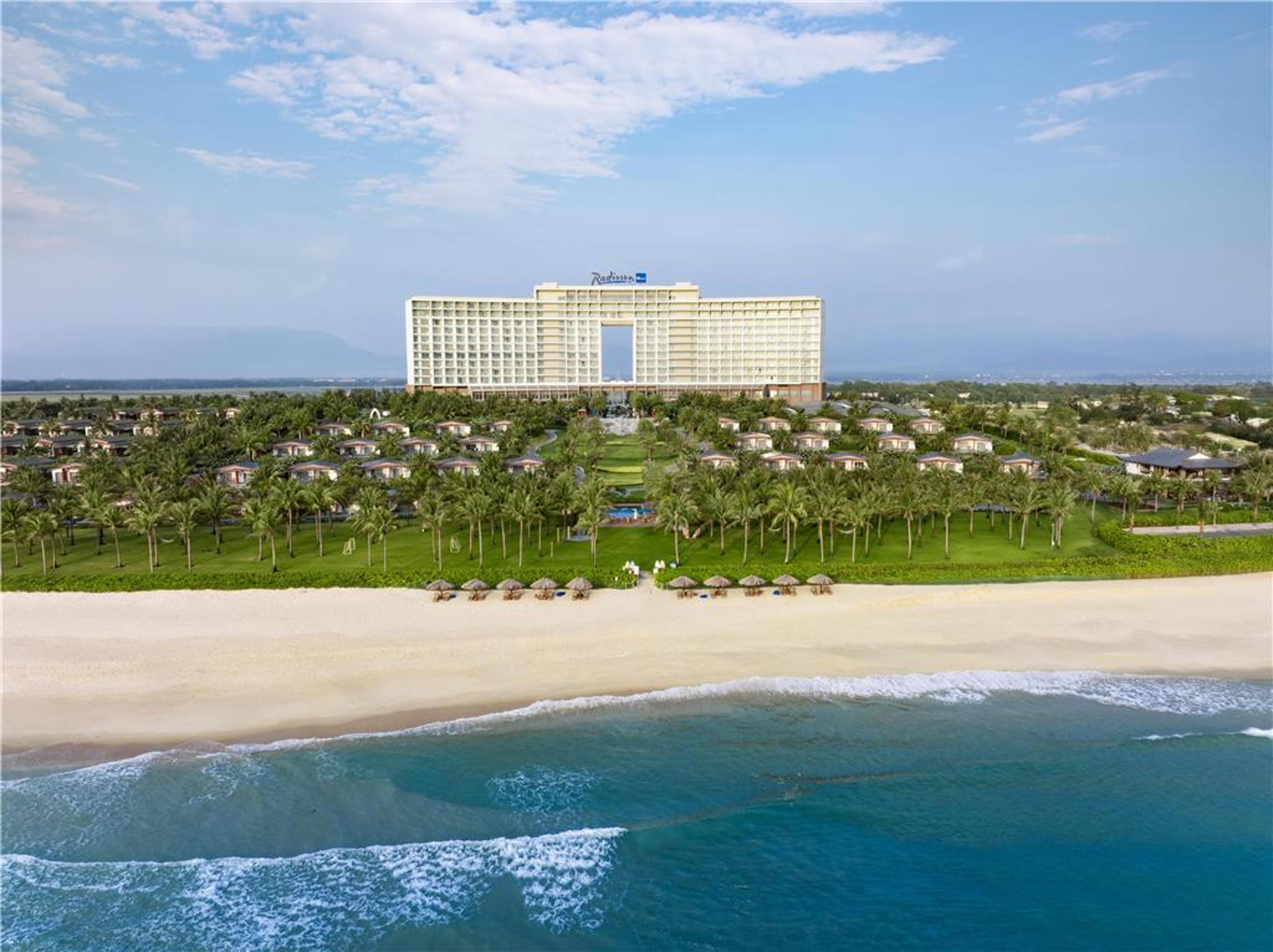 RADISSON BLU RESORT CAM RANH
