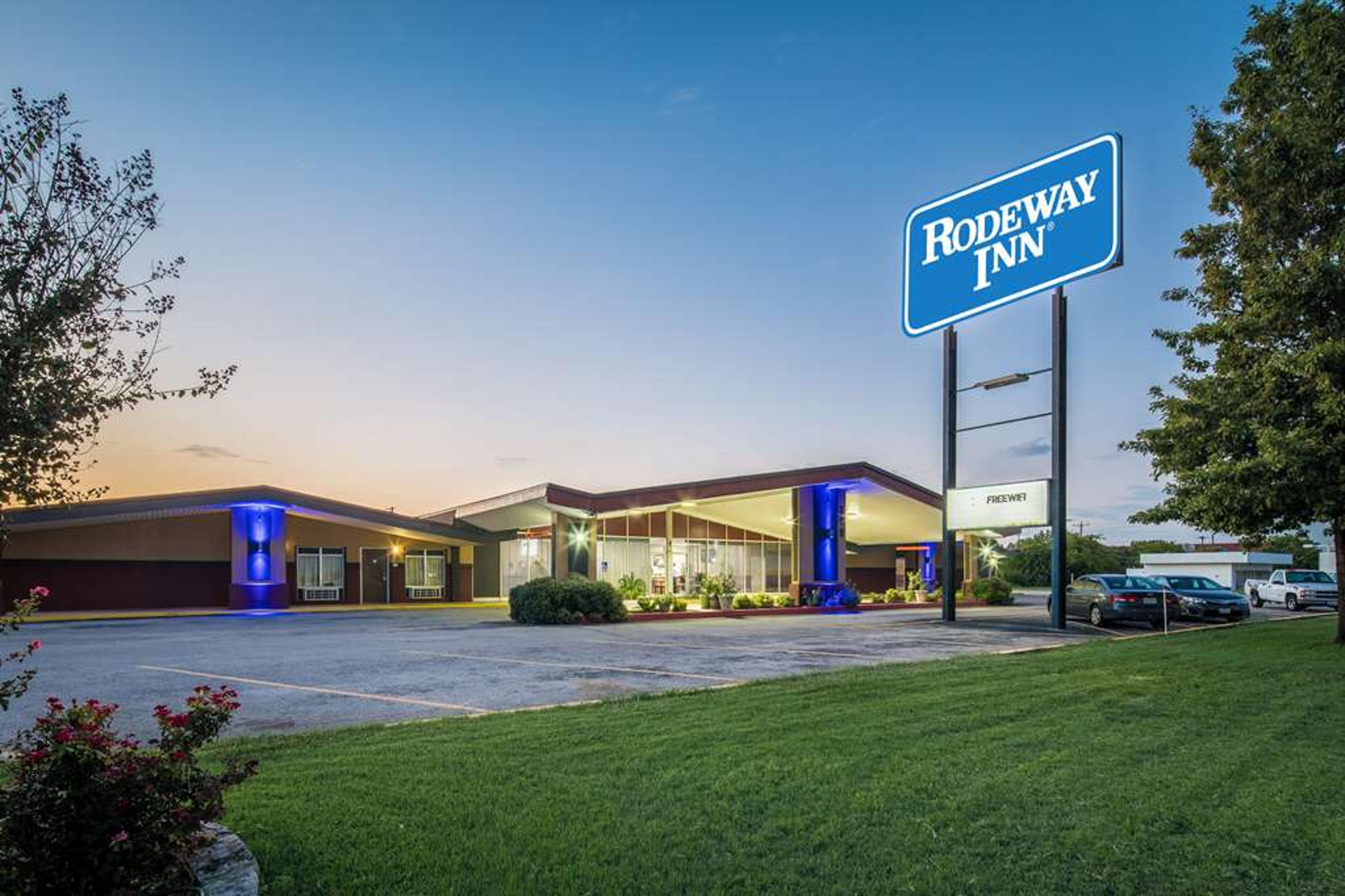 RODEWAY INN GEORGETOWN