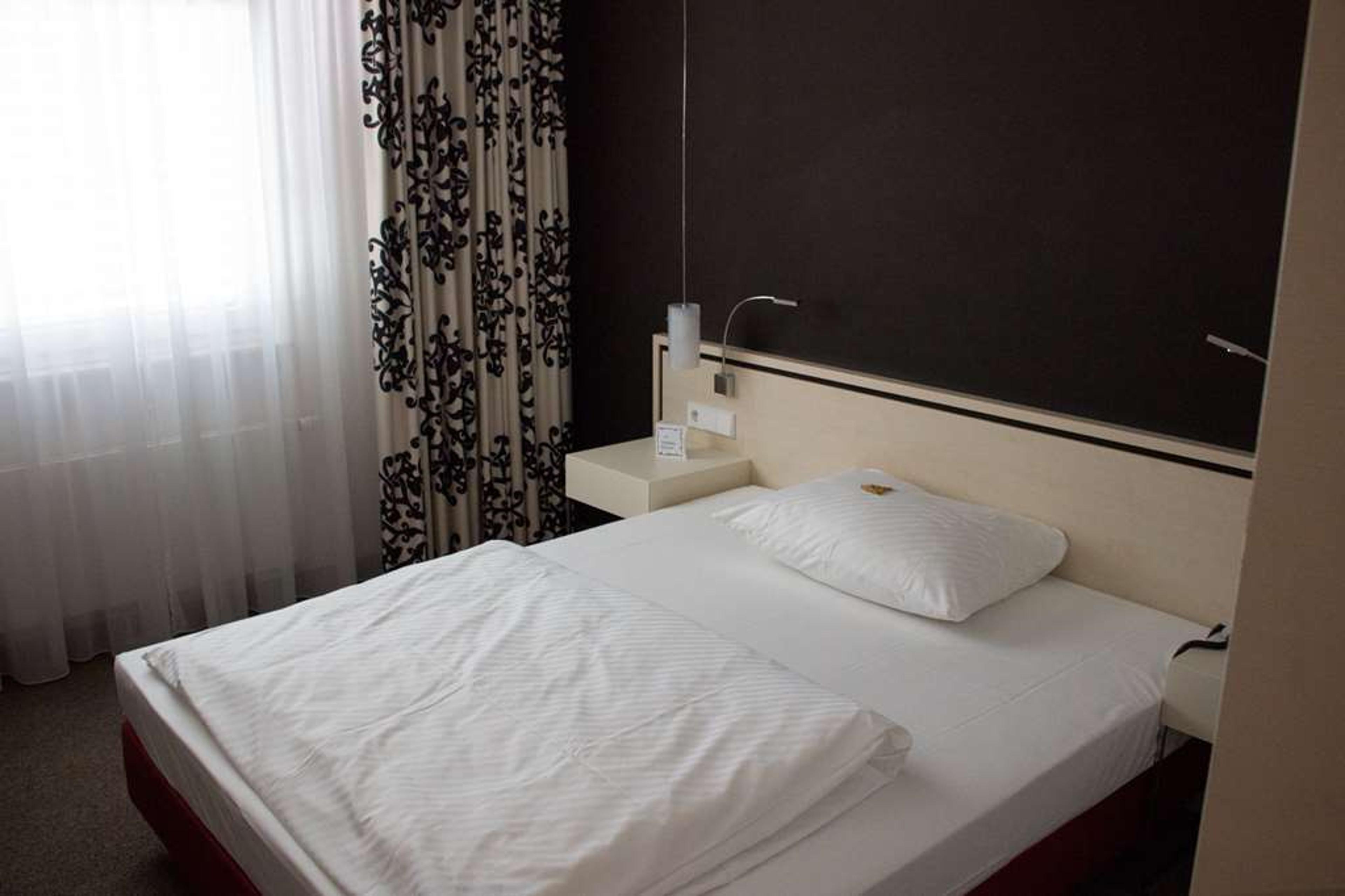 HOTEL SCHWANEN STUTTGART