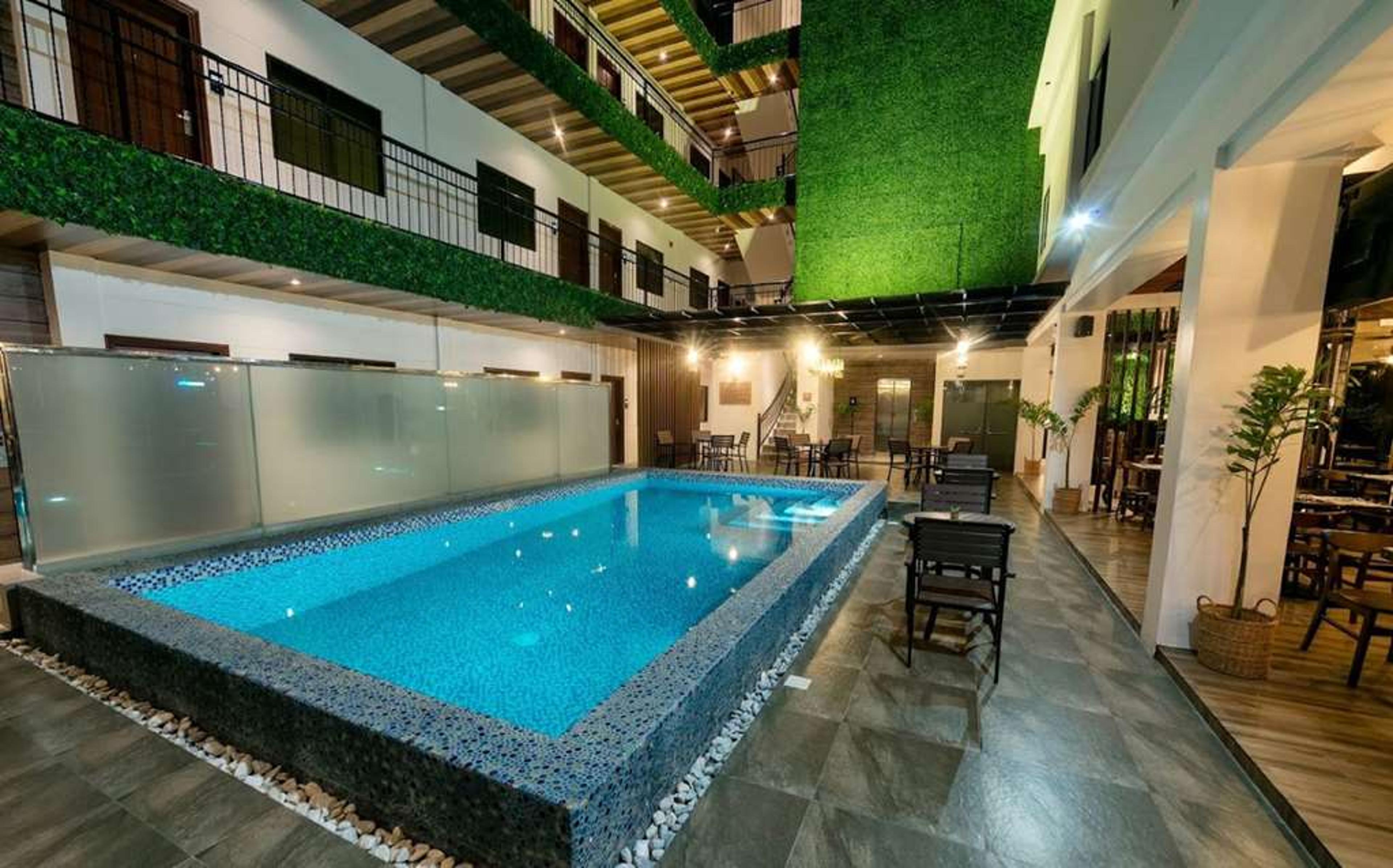 Hotel Photo 3