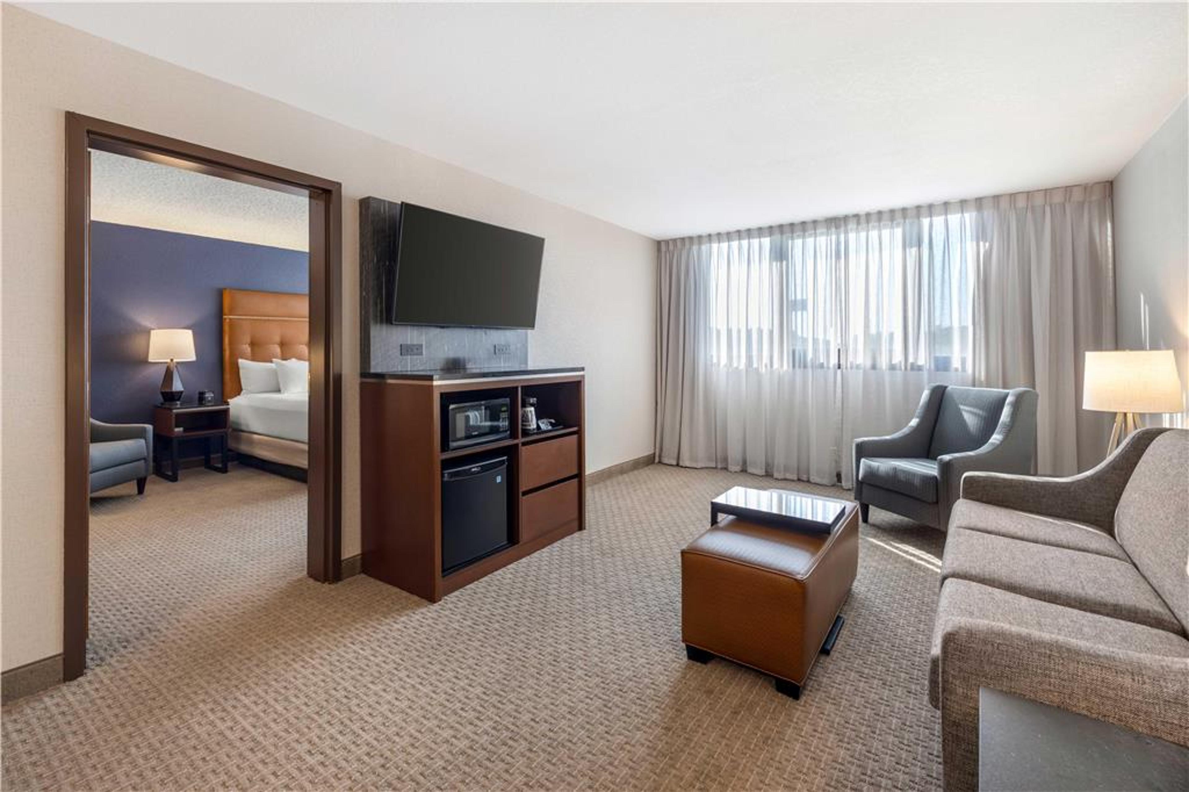 DRURY INN AND SUITES PADUCAH