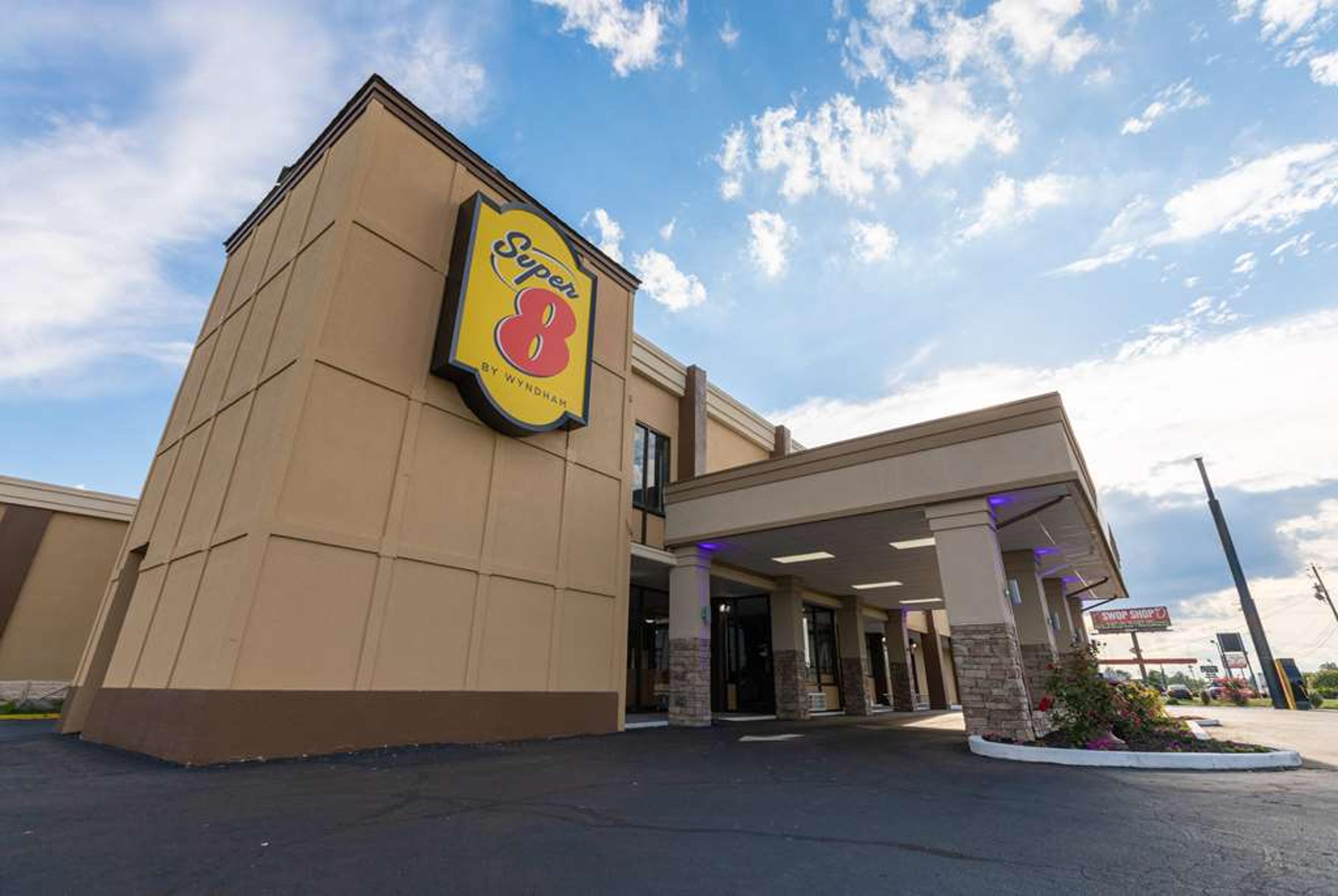 SUPER 8 BY WYNDHAM GOLDSBORO