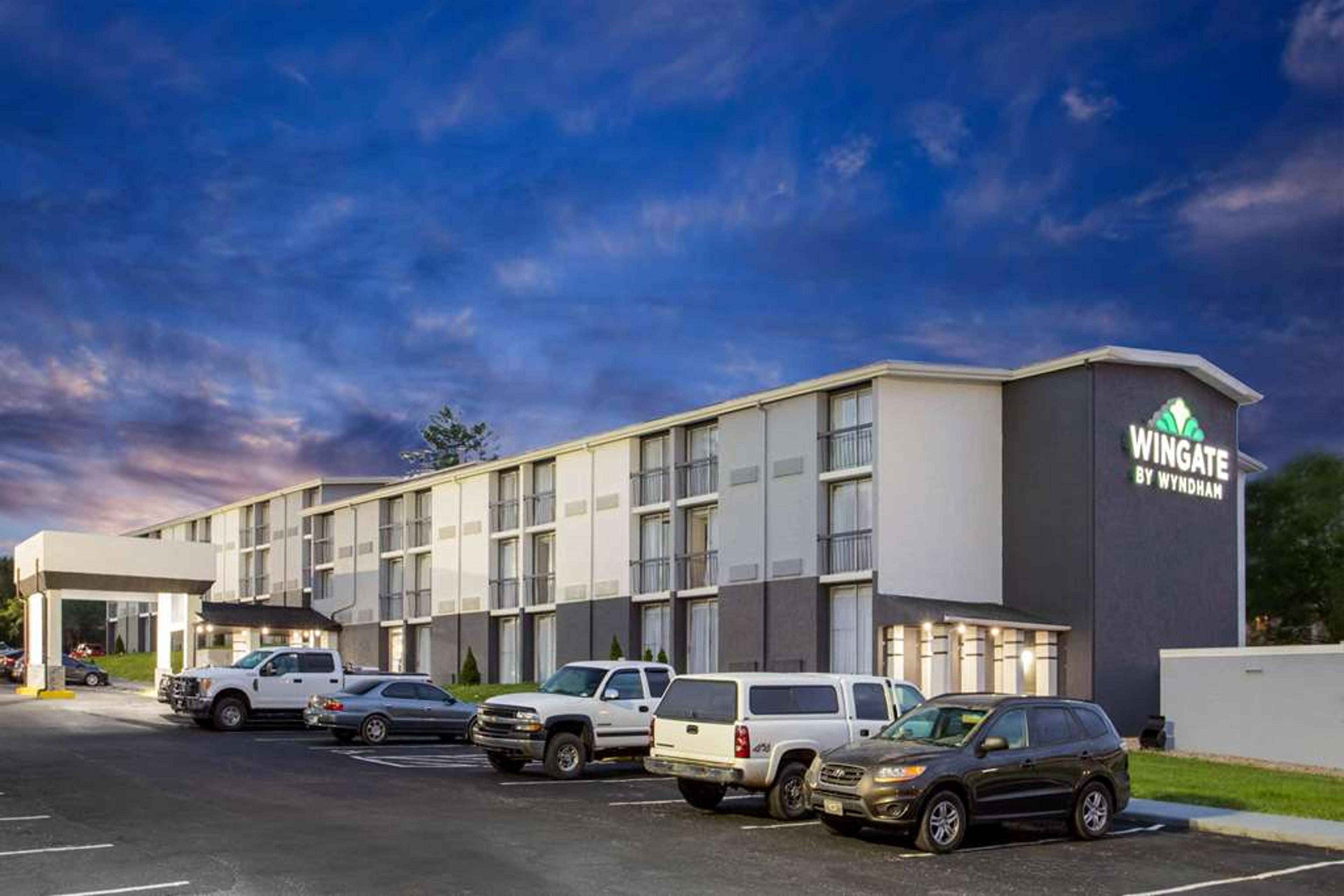 WINGATE BY WYNDHAM BLOOMINGTON