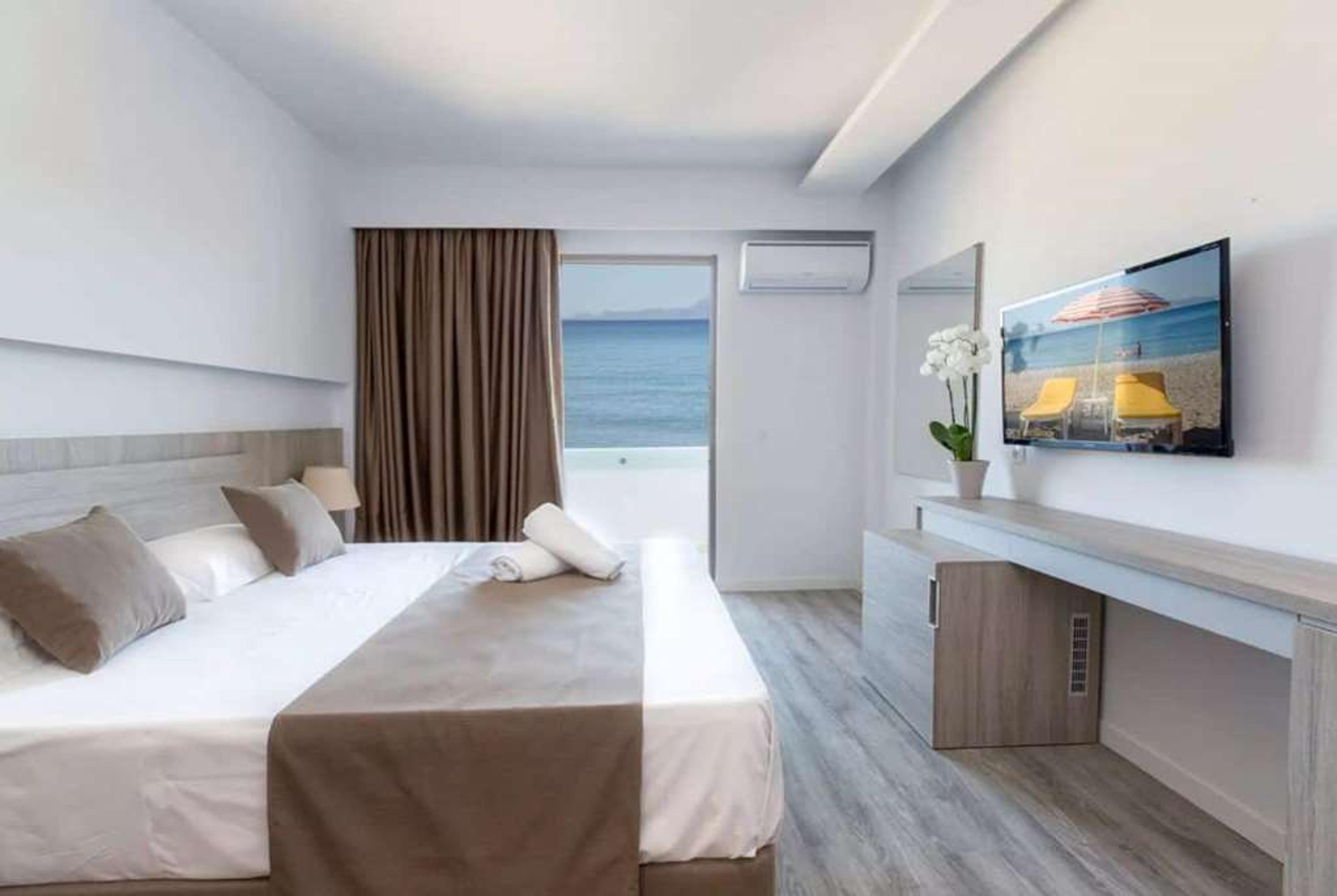 AKTI IMPERIAL HOTEL & CONVENTION