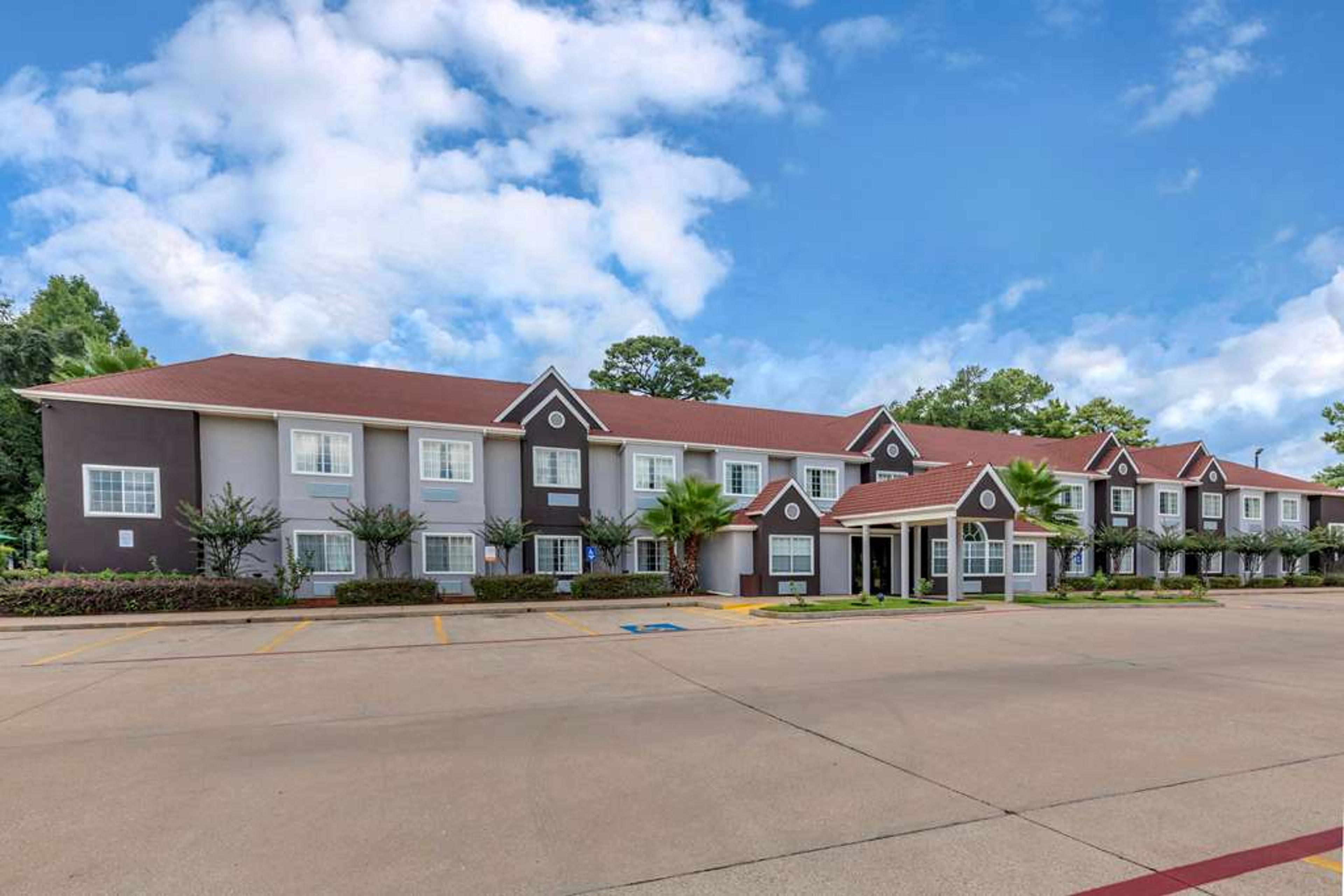 QUALITY INN AND SUITES LONGVIEW