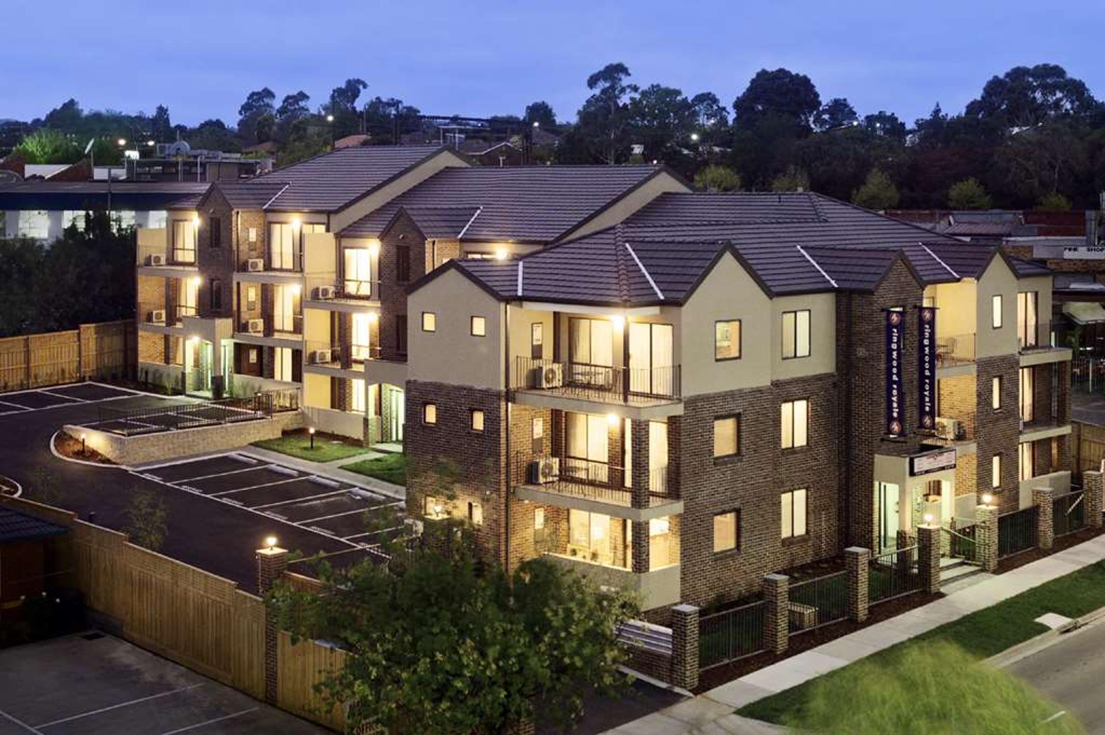RINGWOOD ROYALE APARTMENT HOTEL