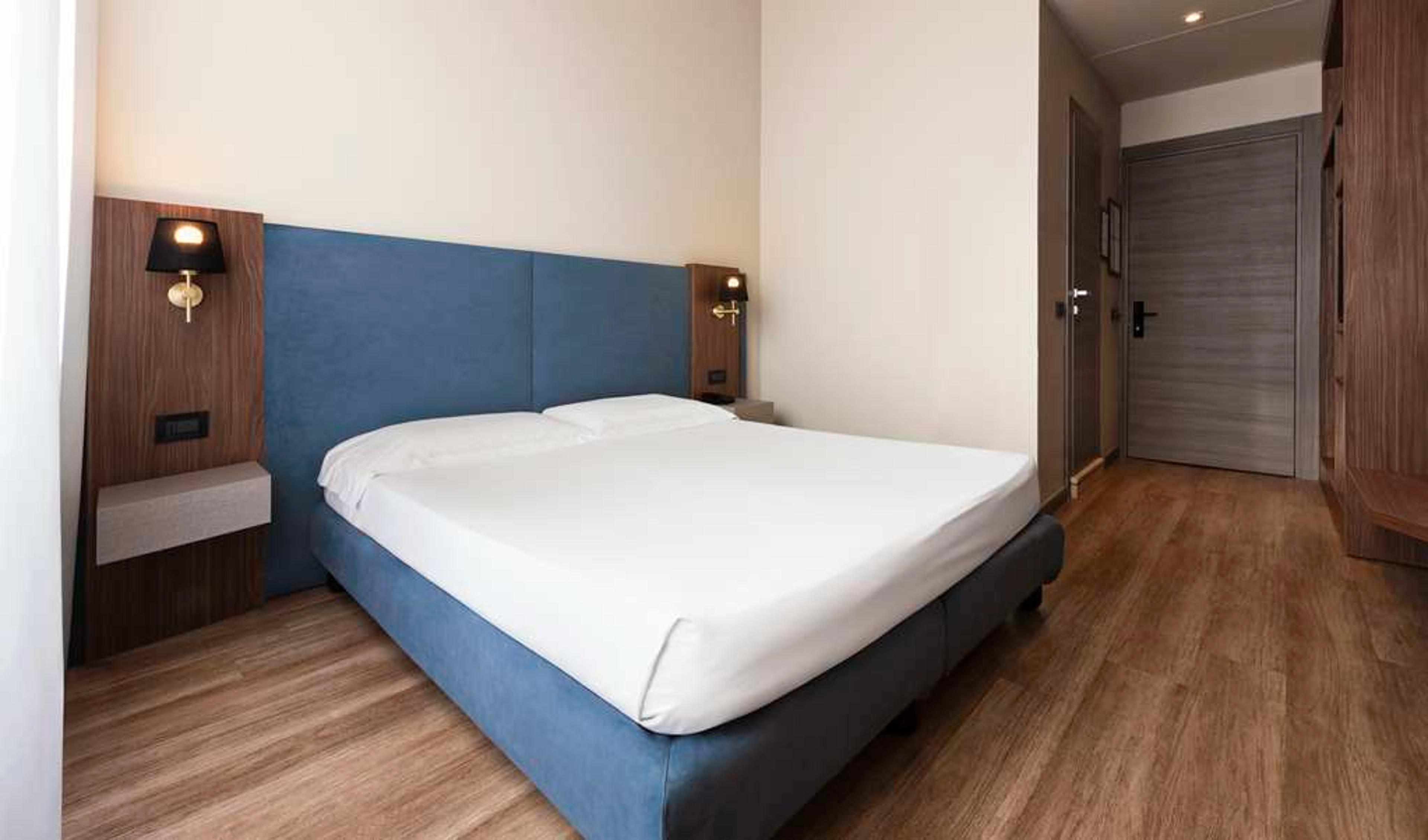MOKINBA HOTELS MONTEBIANCO