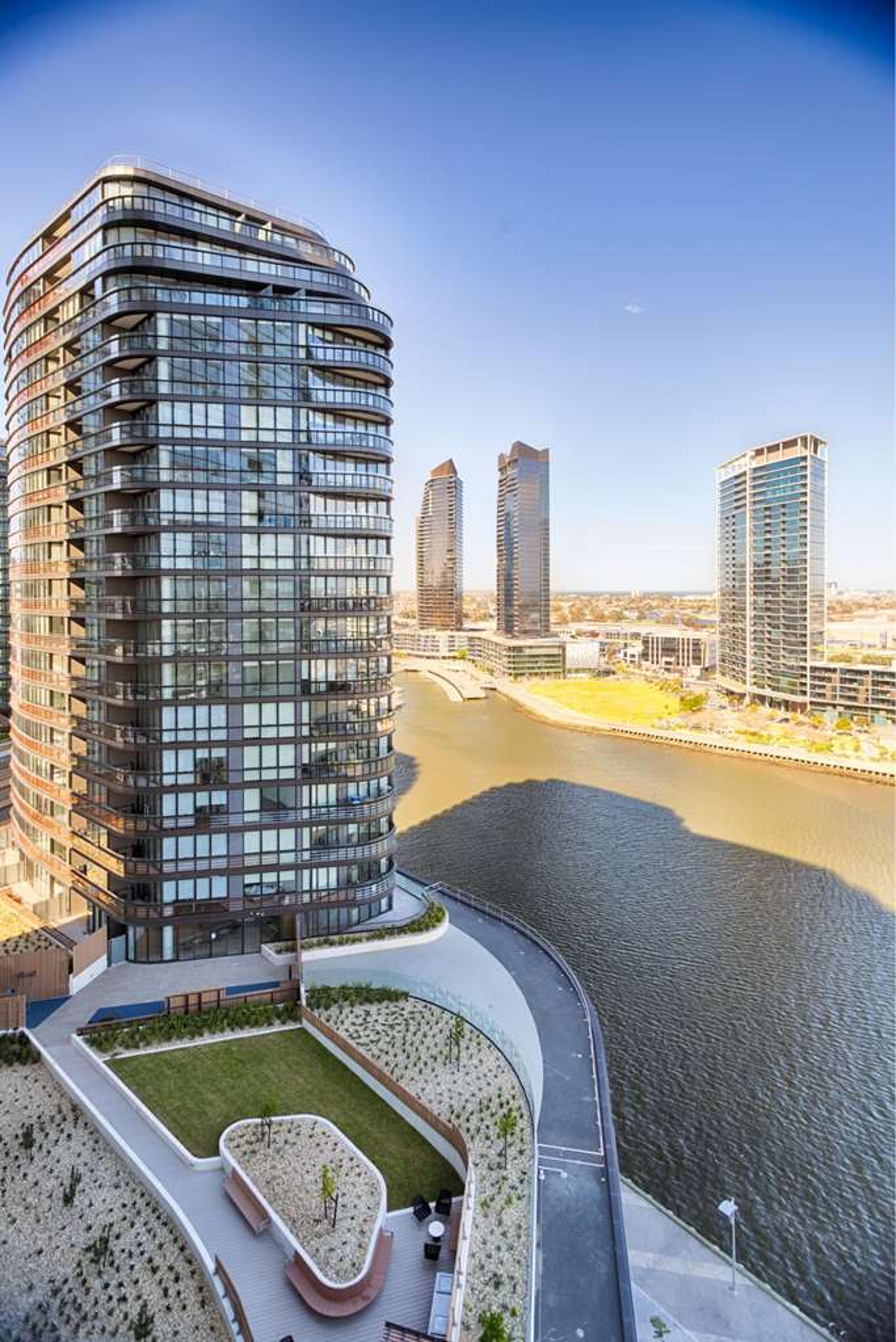 ORANGE STAY APARTMENTS