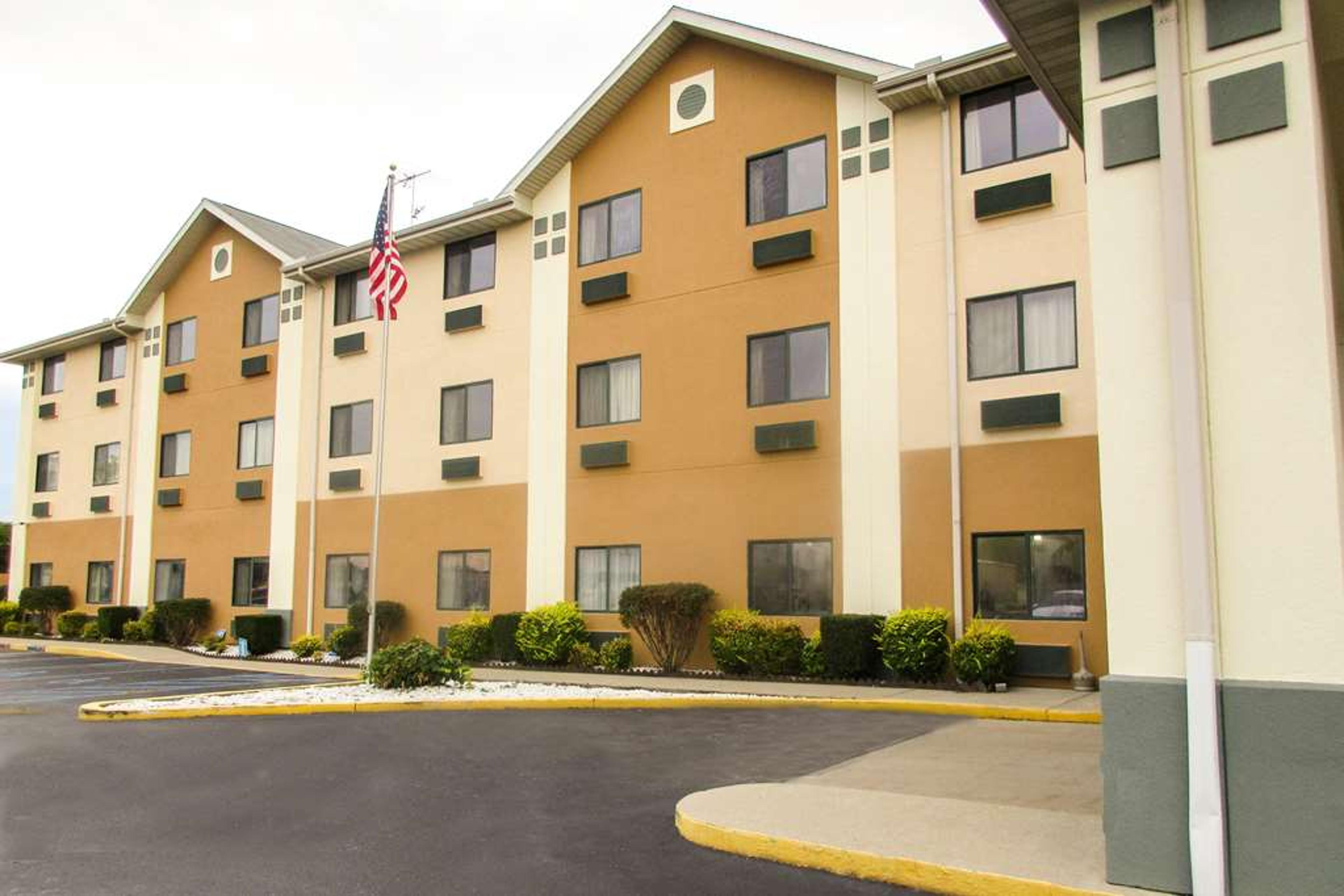 QUALITY INN SAWYER