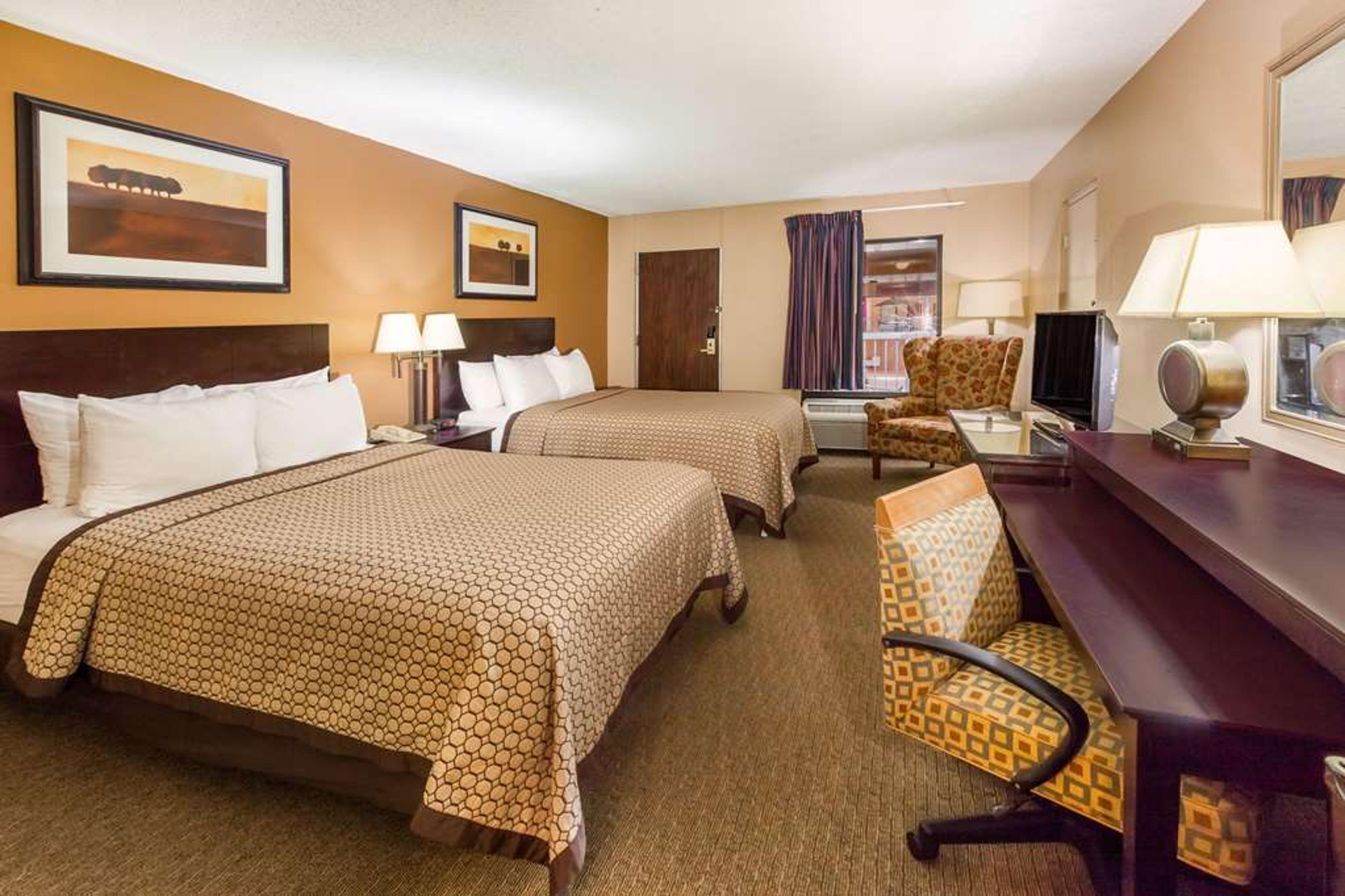 QUALITY INN & SUITES RICHFIELD