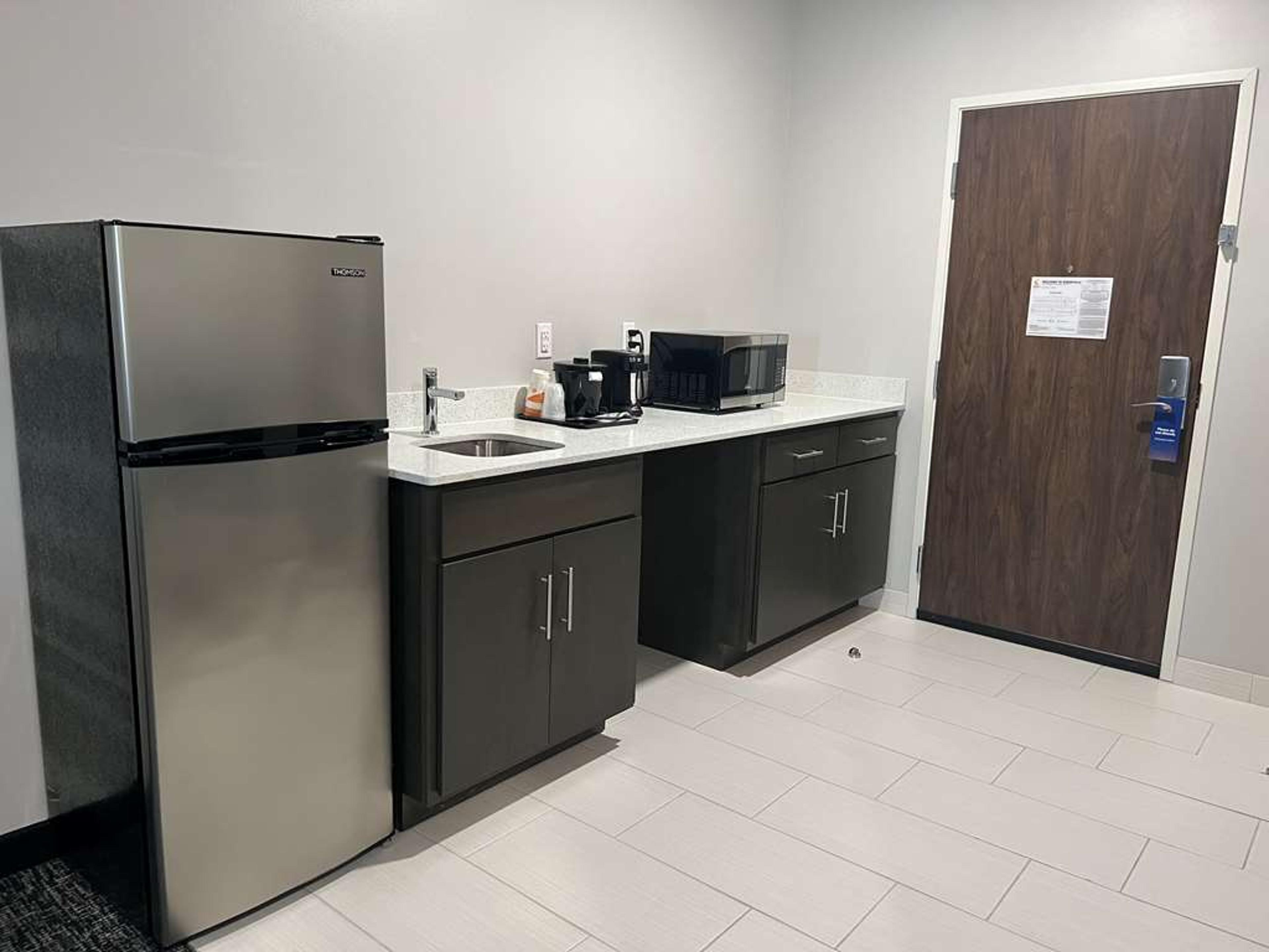 COMFORT SUITES GREENVILLE AIRPORT