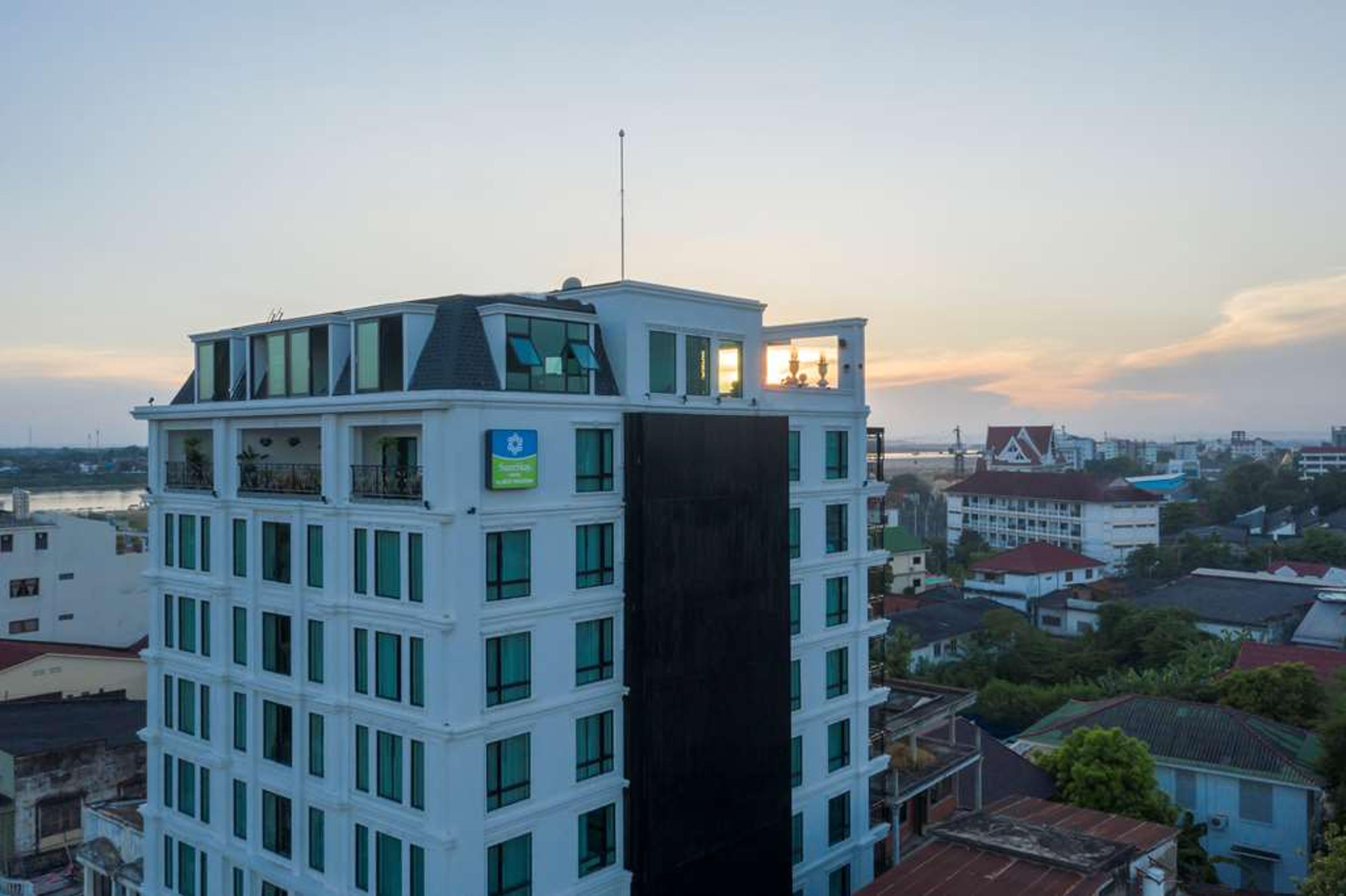 SureStay by Best Western Vientiane