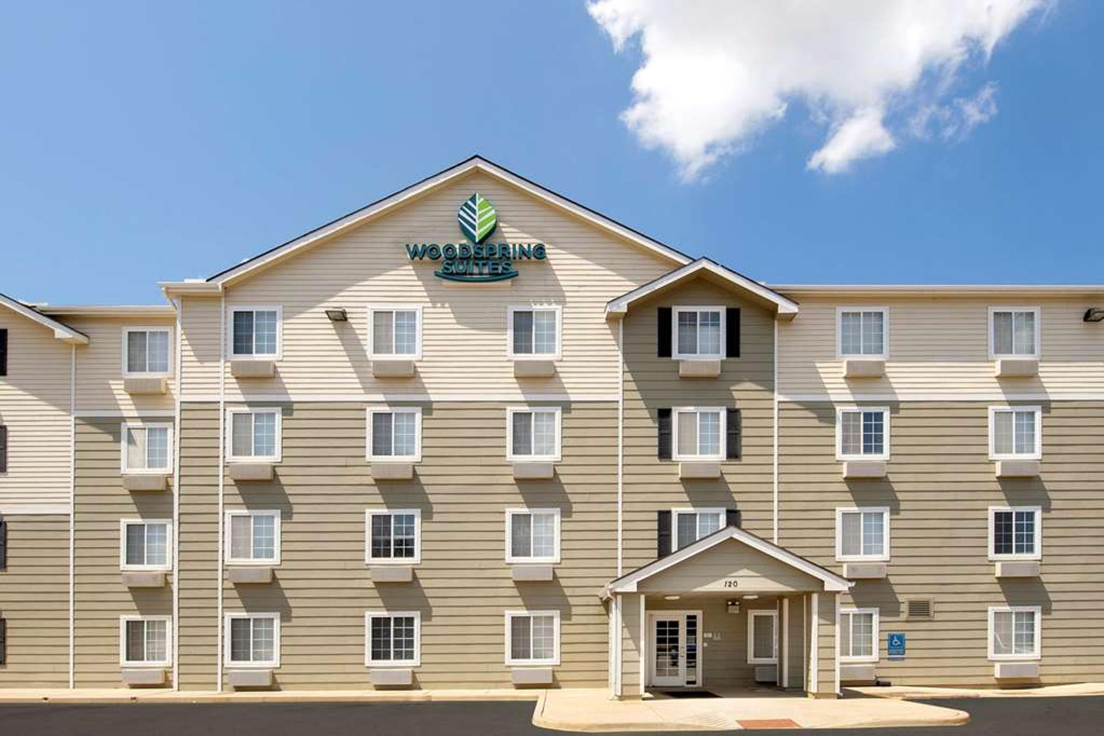 WOODSPRING SUITES HUNTSVILLE MADISO