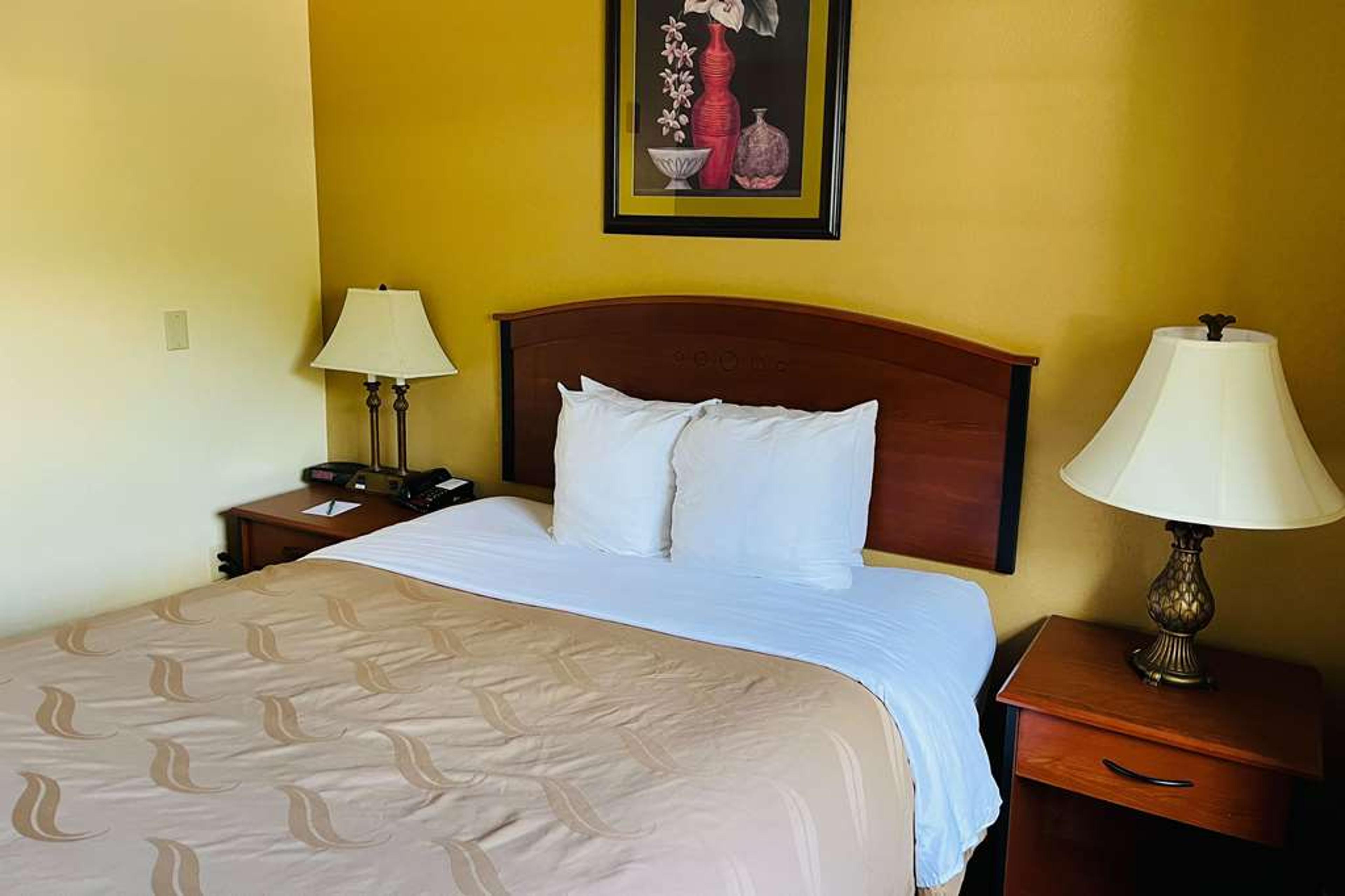 QUALITY INN AND SUITES PRESTONBURG