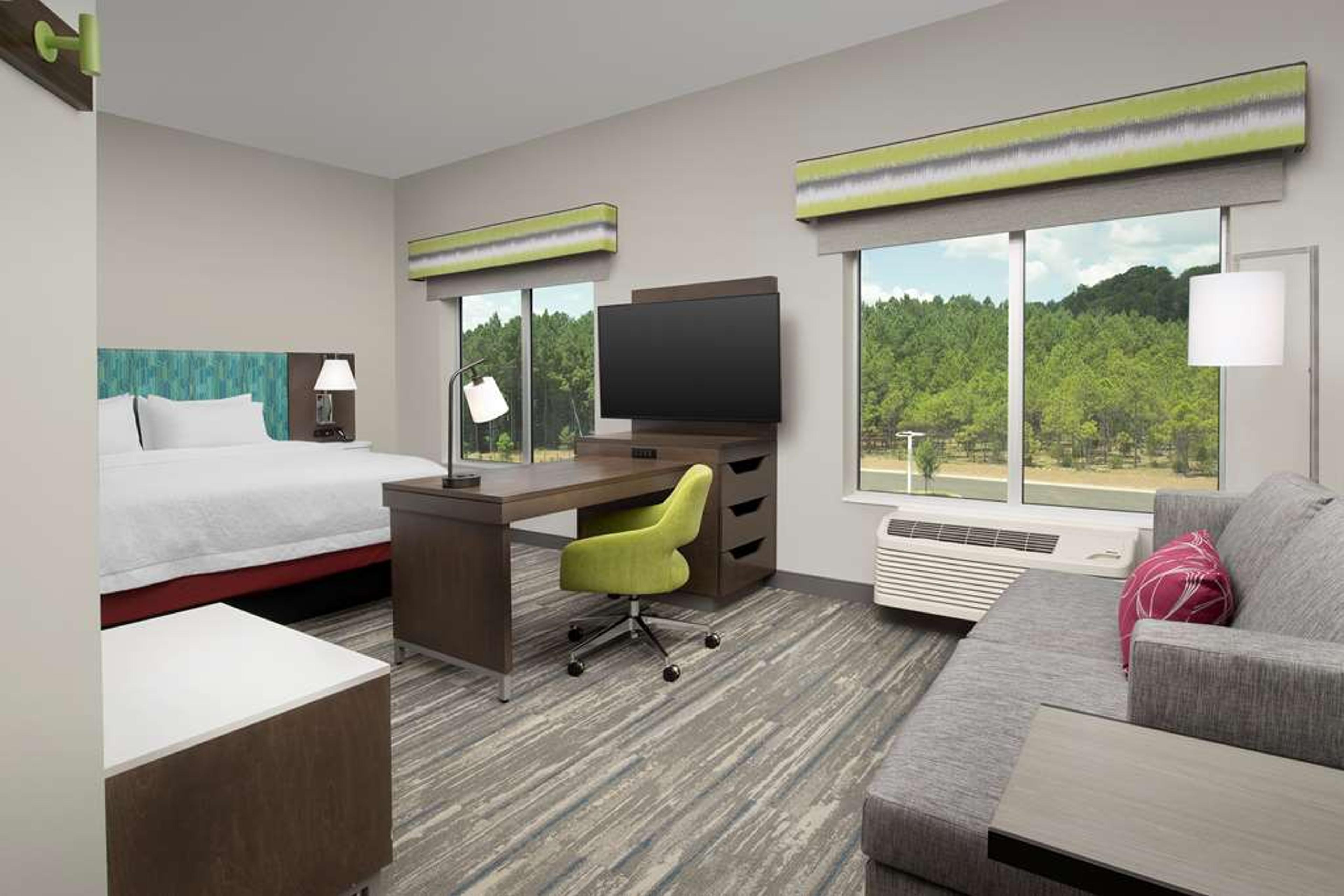 HAMPTON INN AND SUITES LEXINGTON