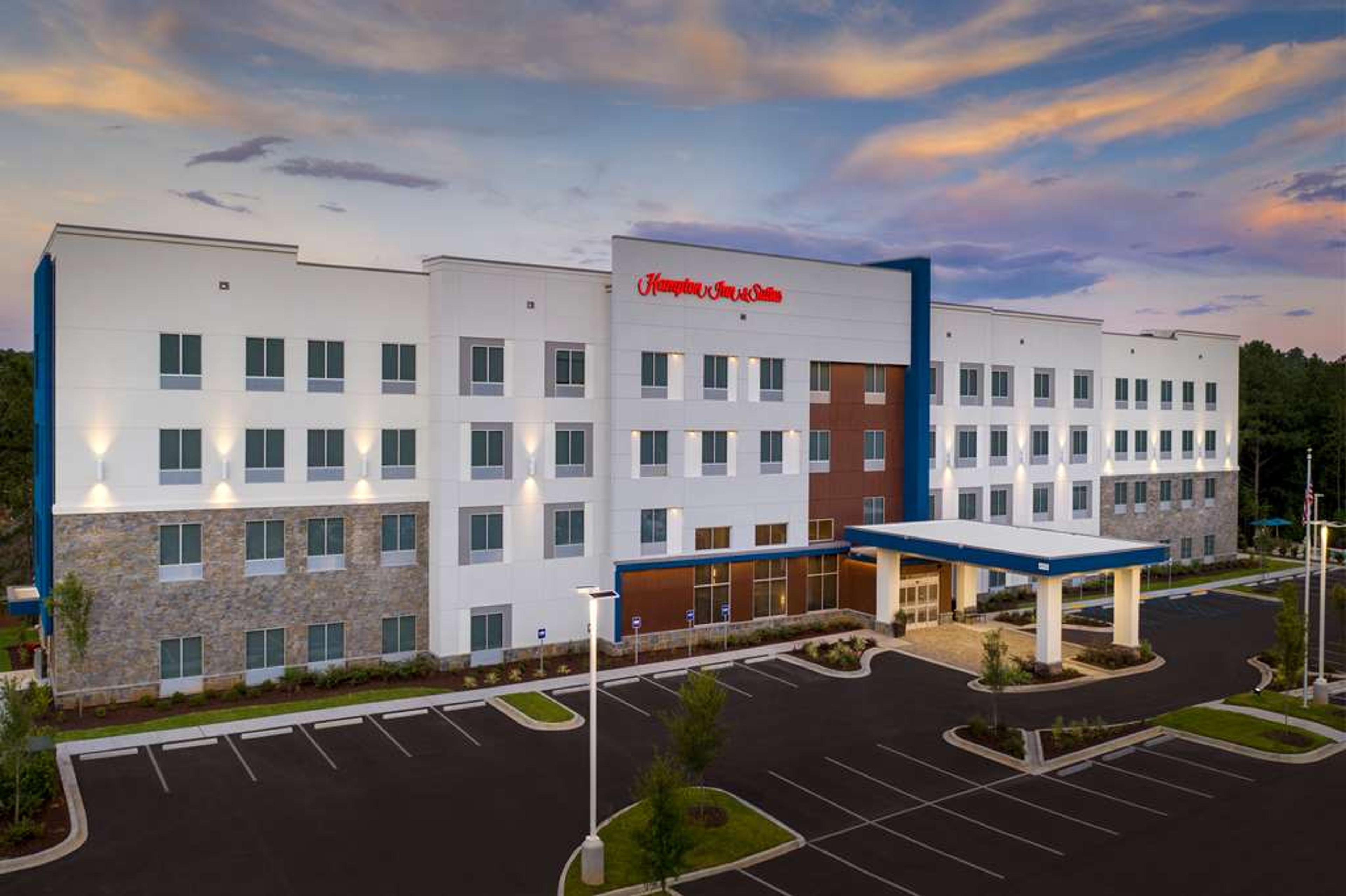 HAMPTON INN AND SUITES LEXINGTON