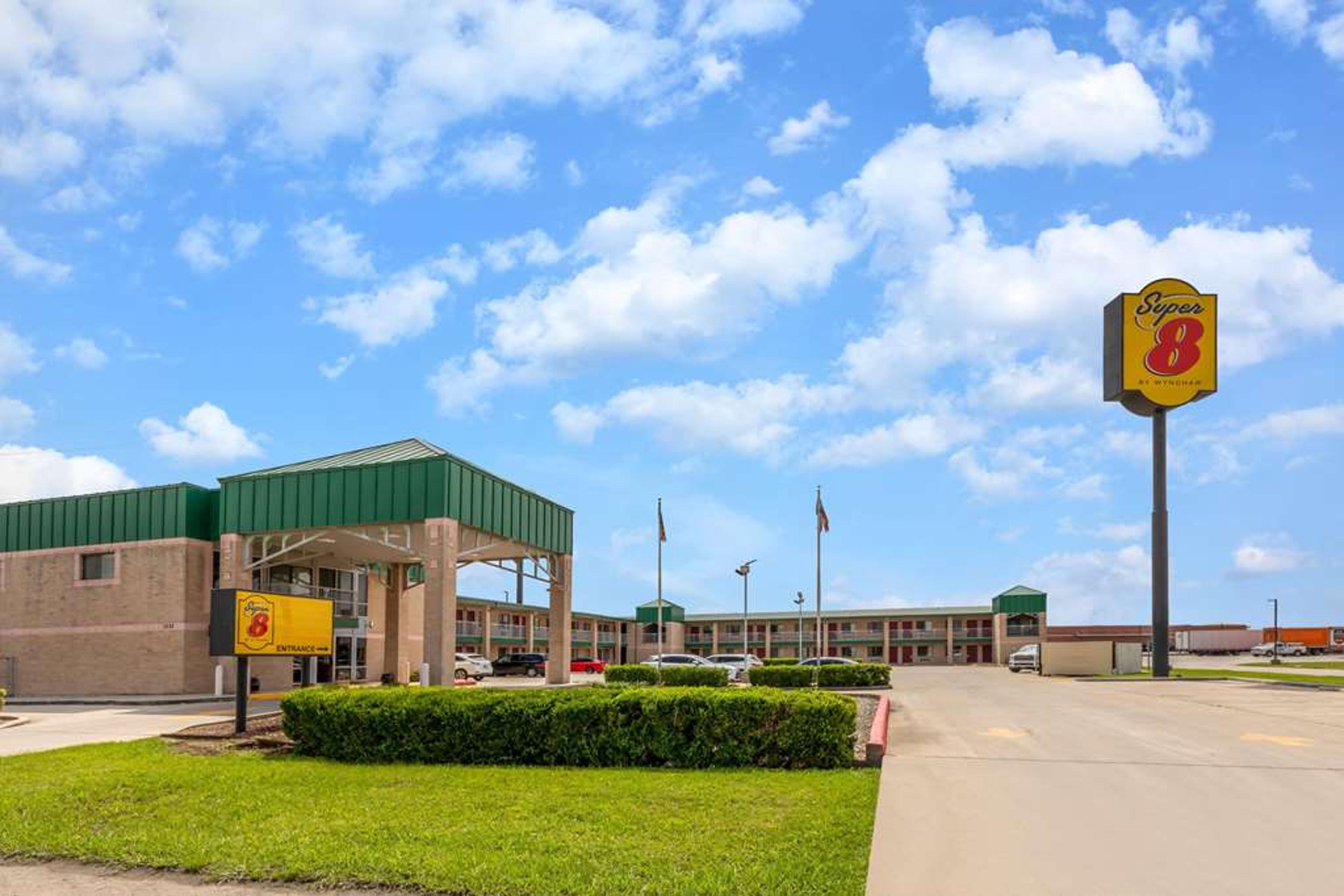 SUPER 8 SEGUIN