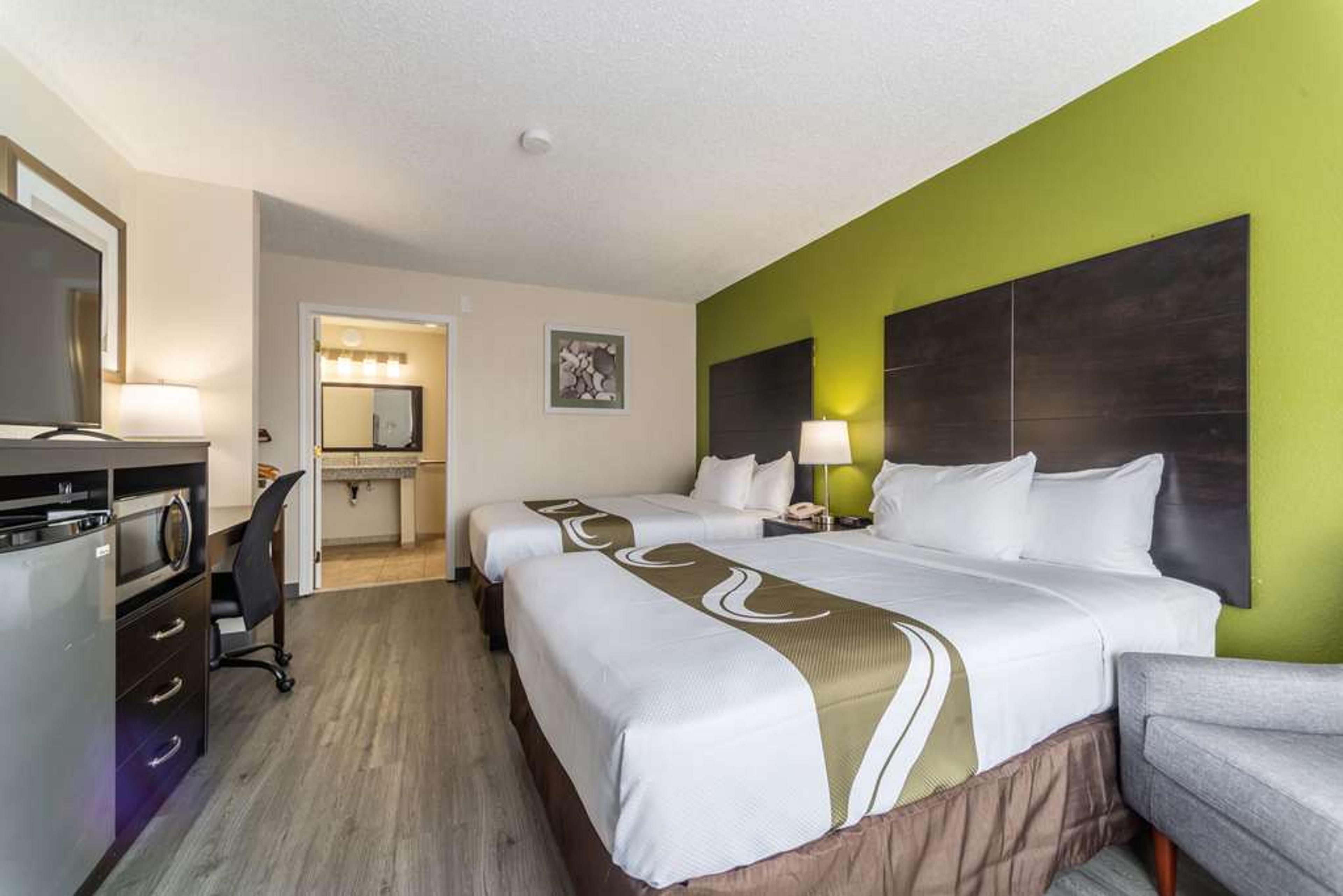 QUALITY INN AND SUITES VANDALIA NEA