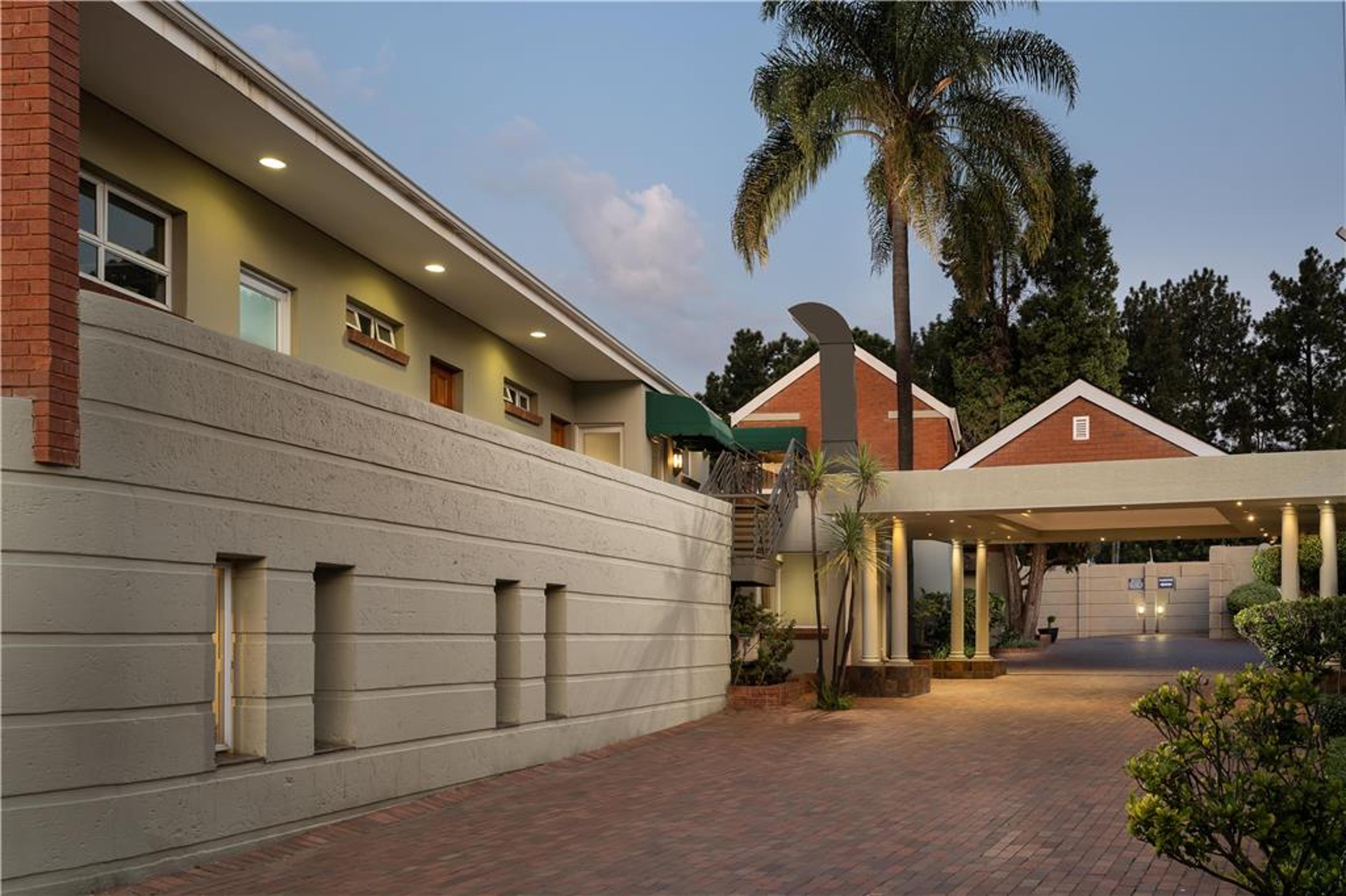 Hotel Photo 1