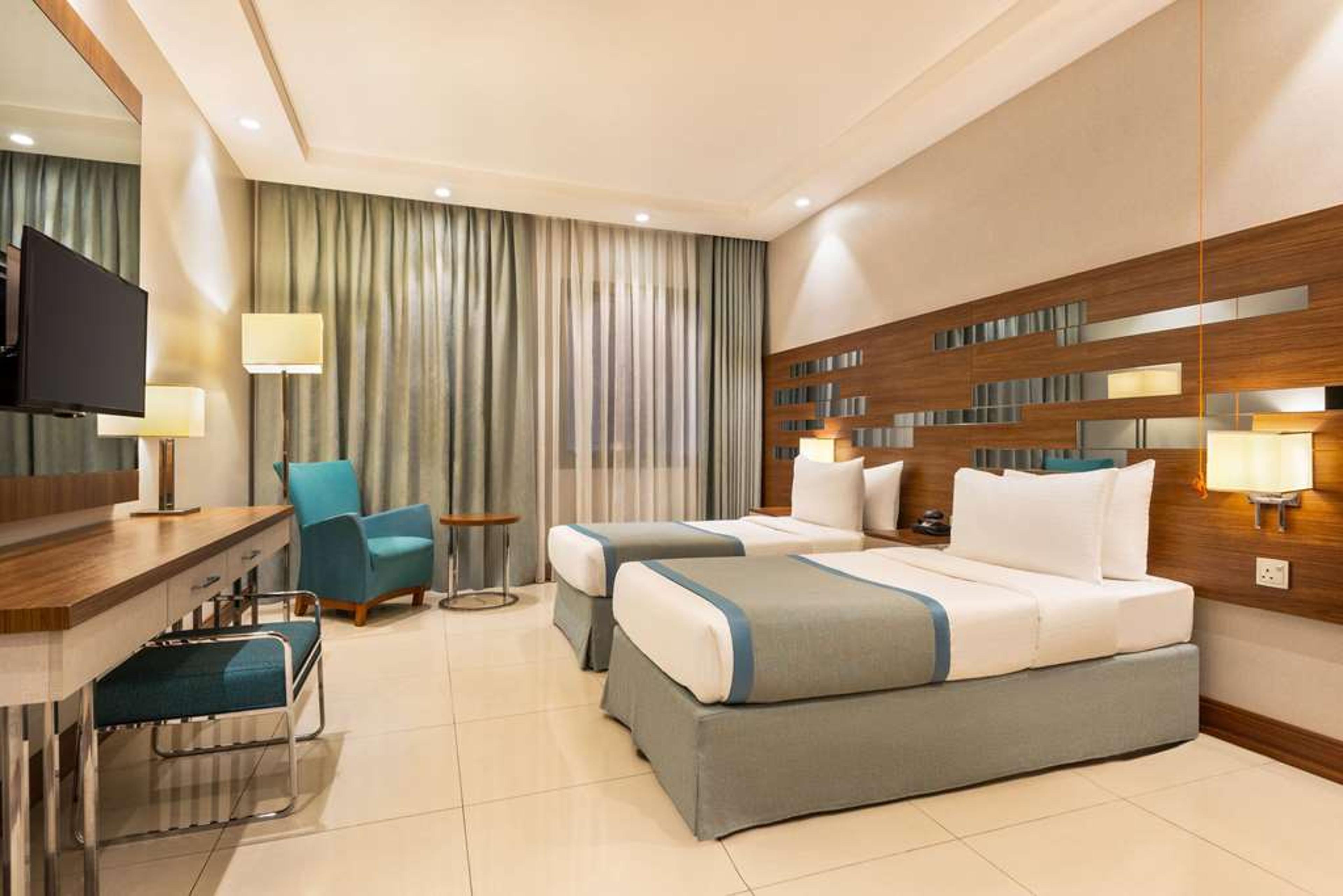 RAMADA BY WYNDHAM MEKKAH AL RAWDA
