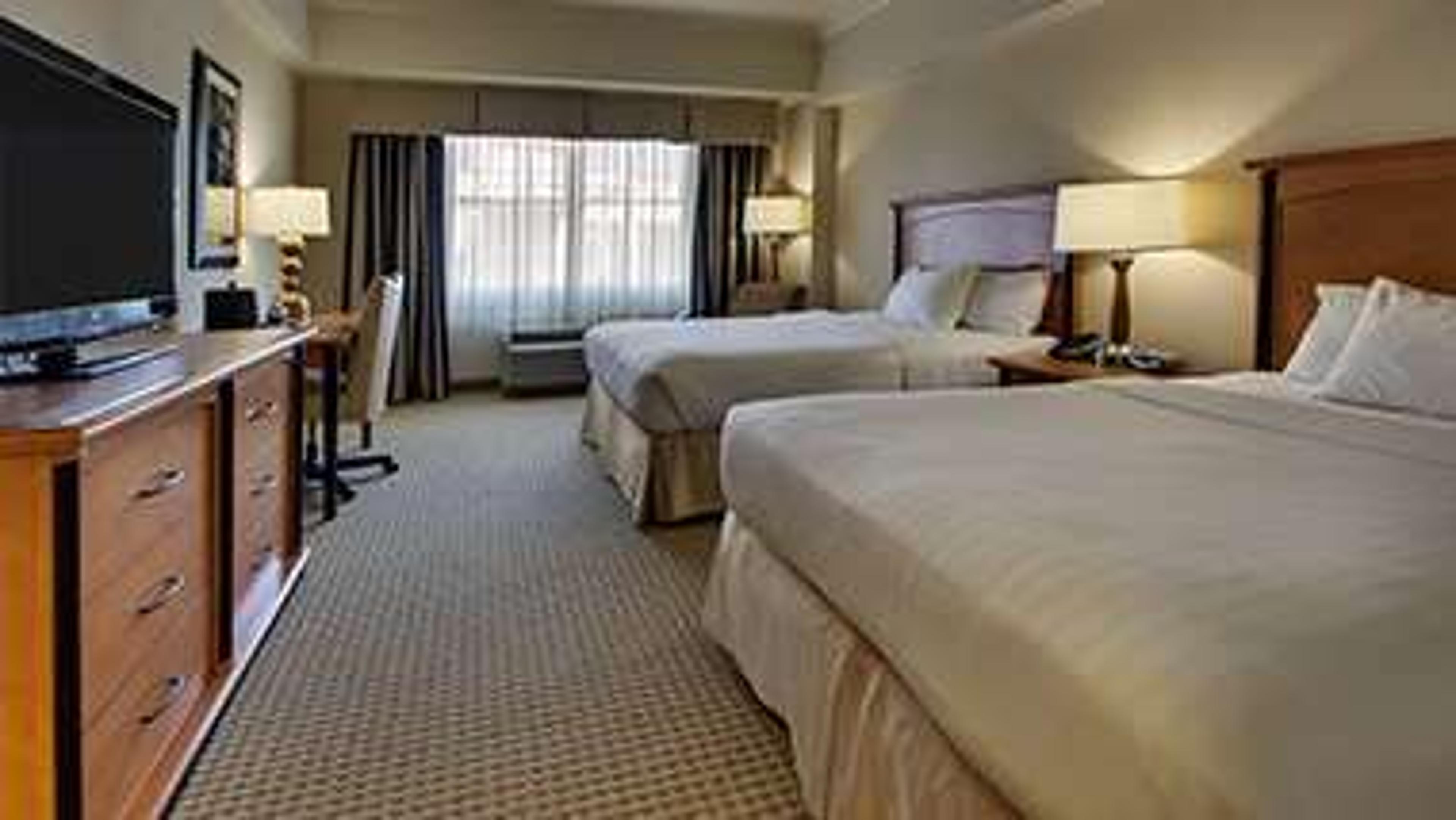 HOLLYWOOD CASINO LAWRENCEBURG