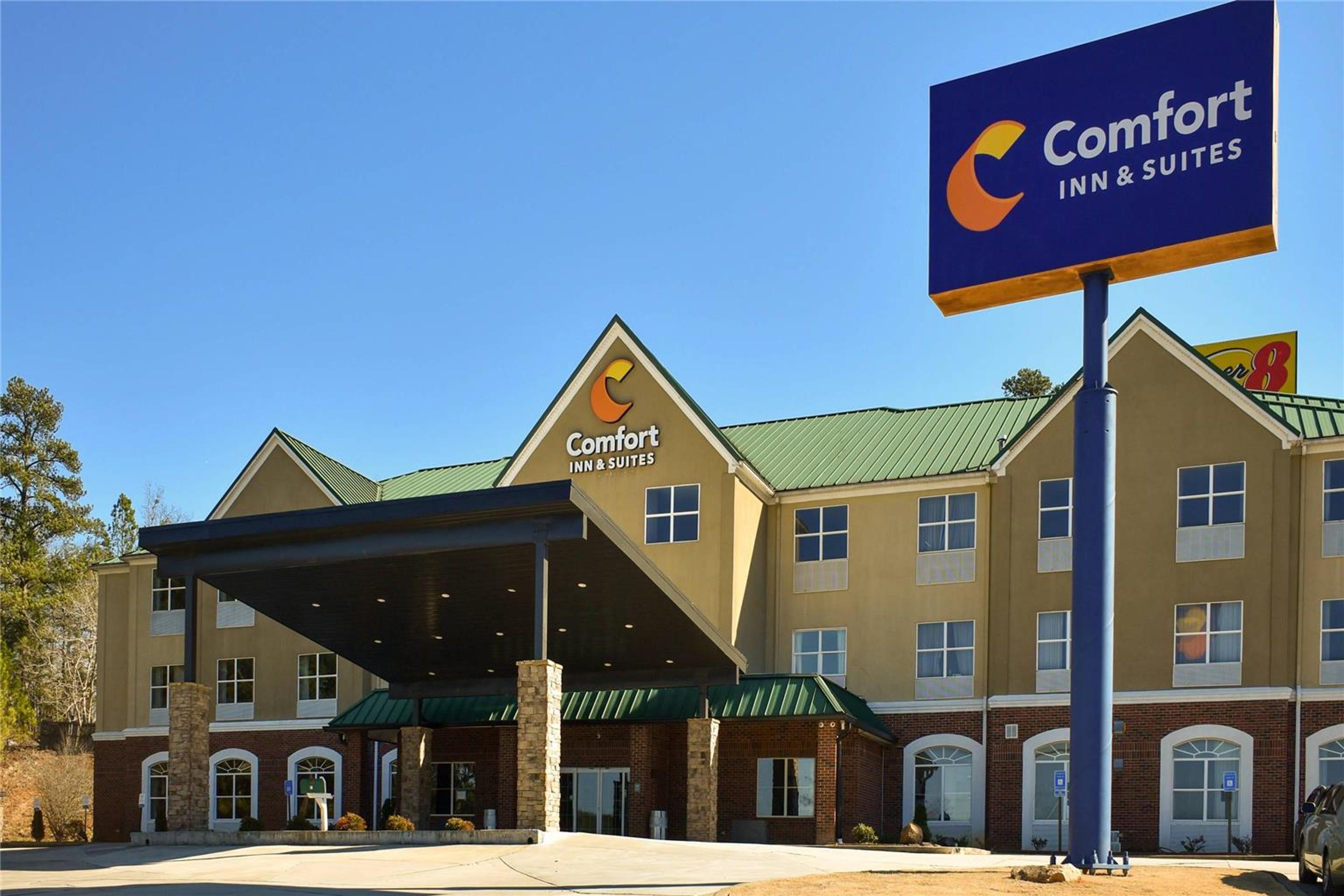 COMFORT INN AND SUITES CARTERSVILLE