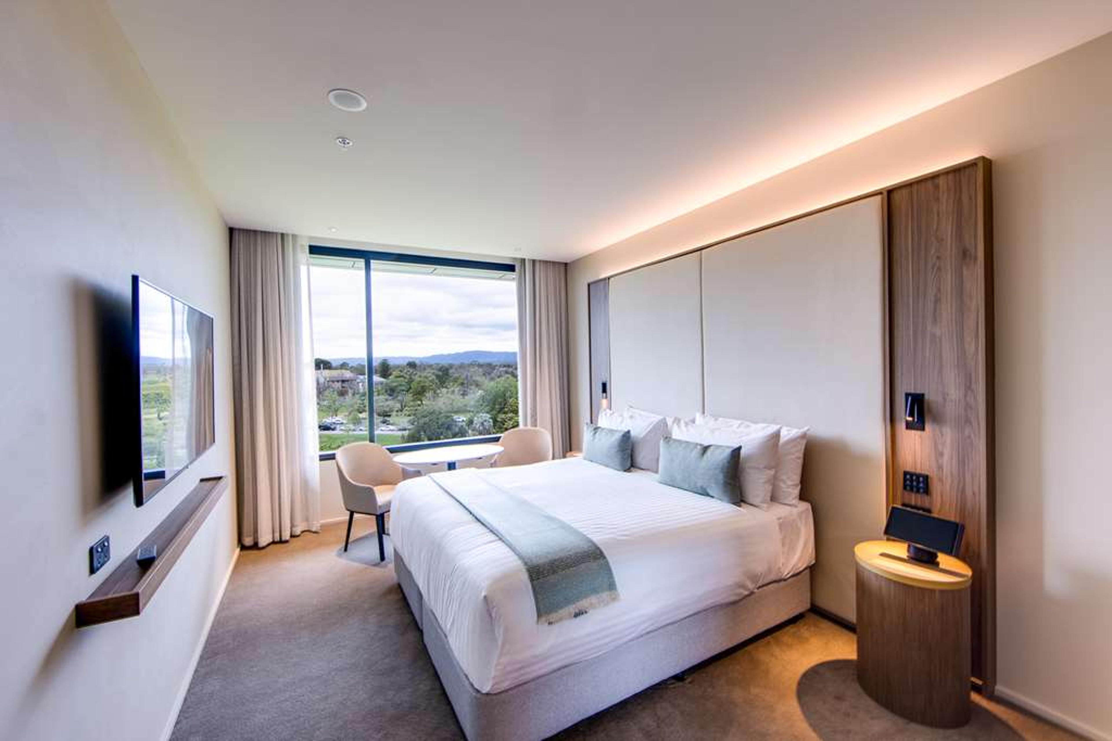 Oval Hotel