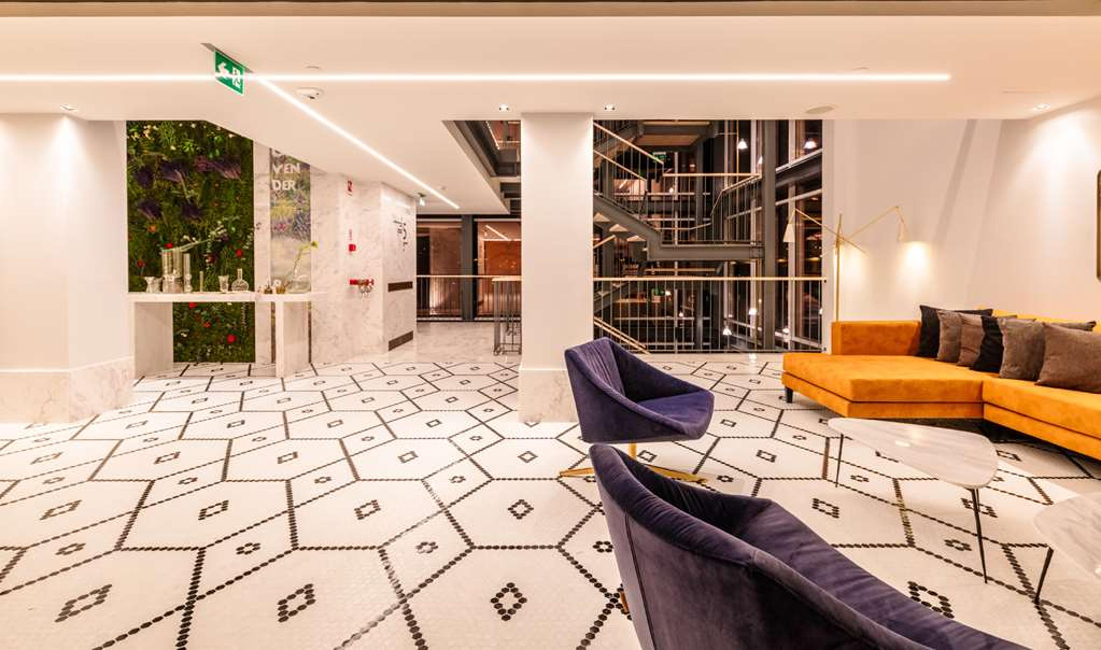 Hotel Photo 2