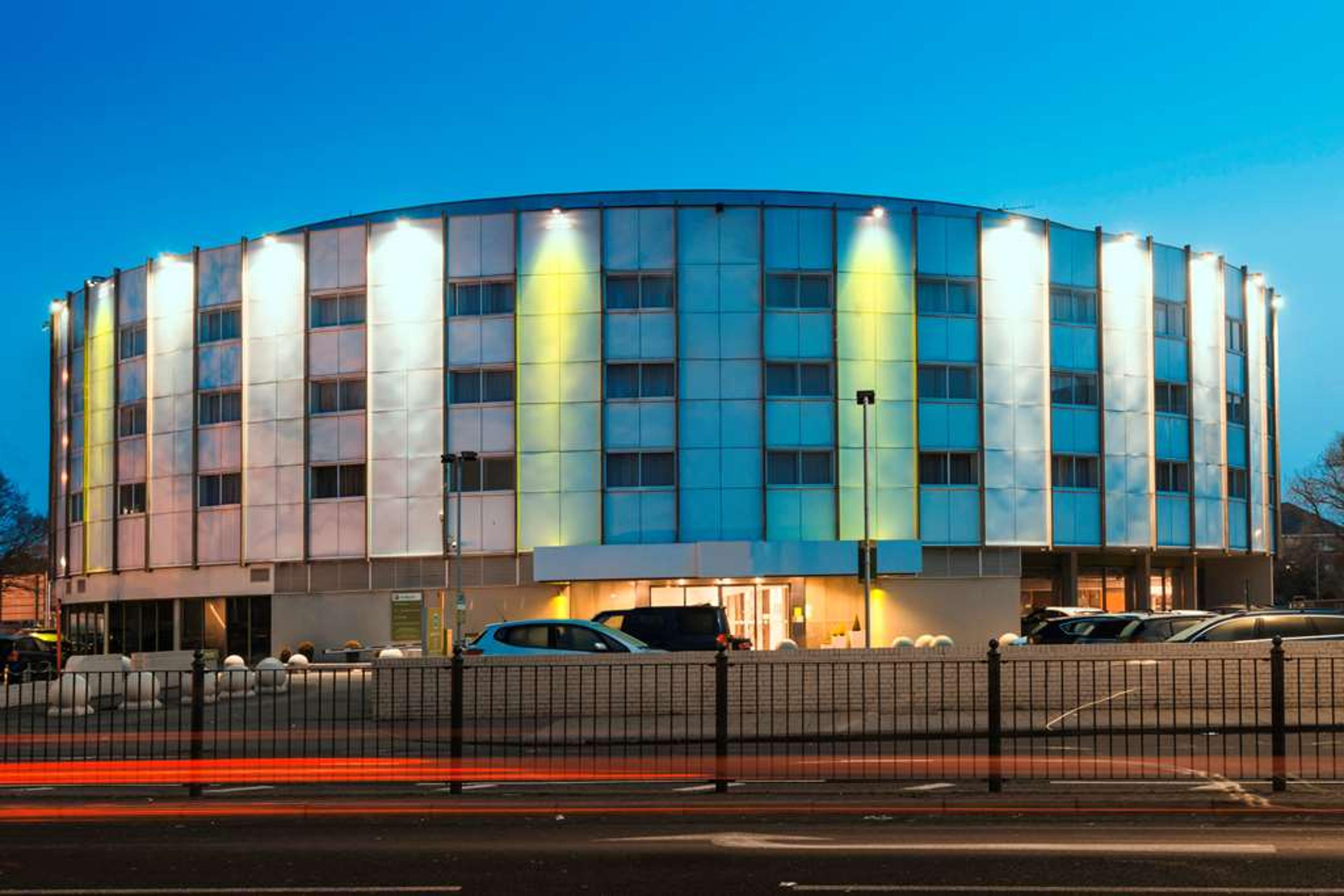 Hotel Photo 1