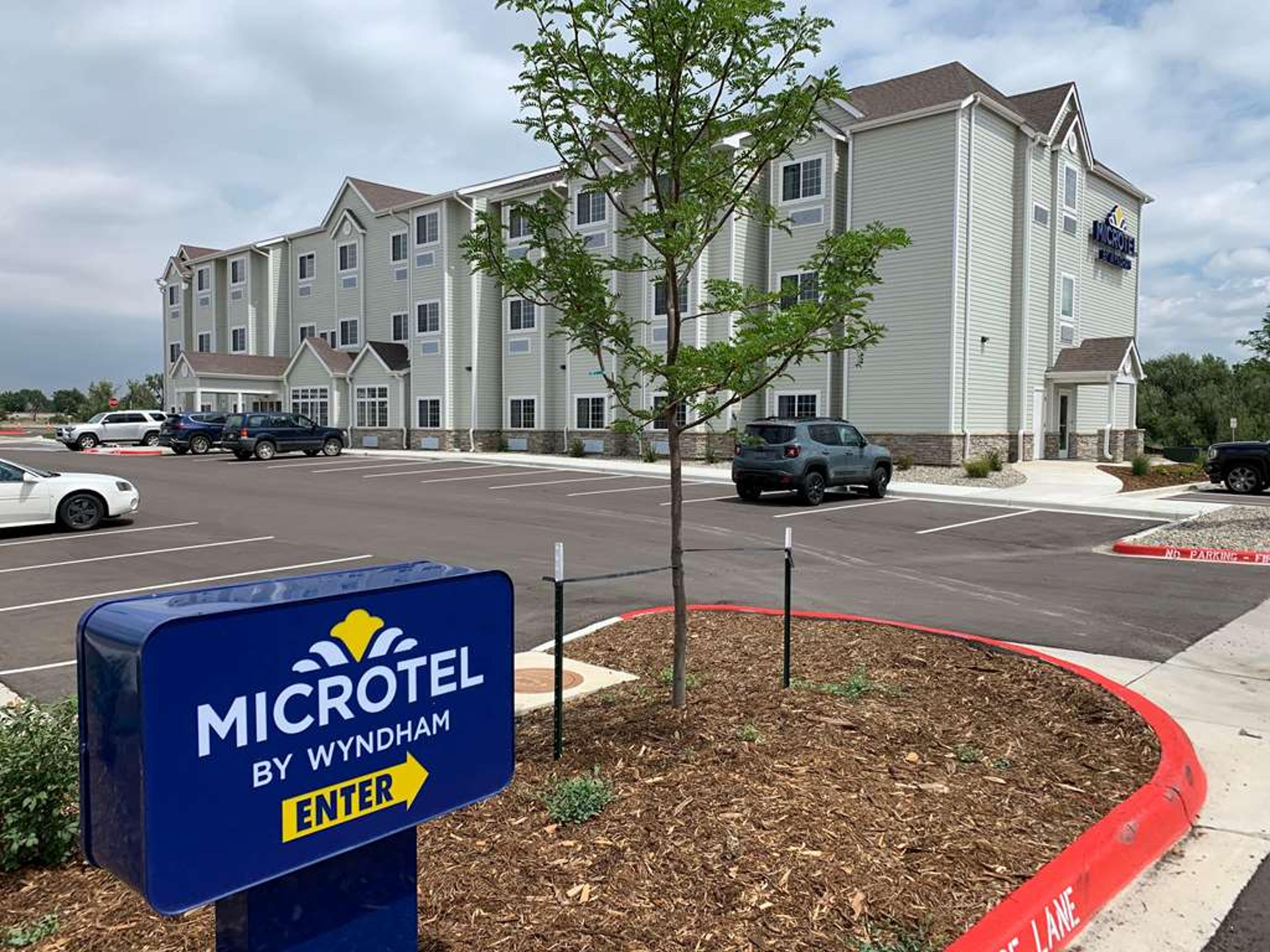 MICROTEL INN & SUITES BY WYNDHAM FO
