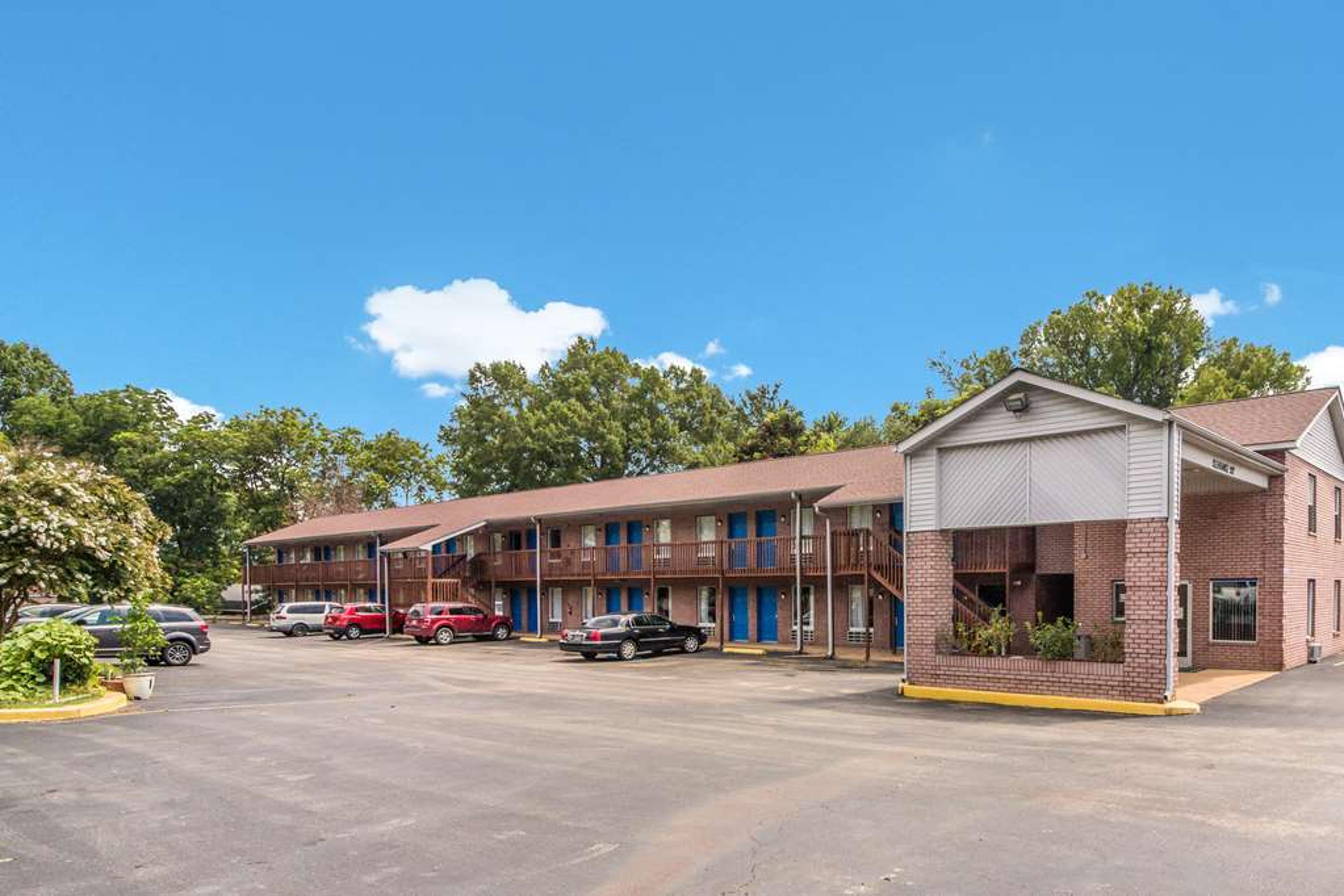 Rodeway Inn Bolivar