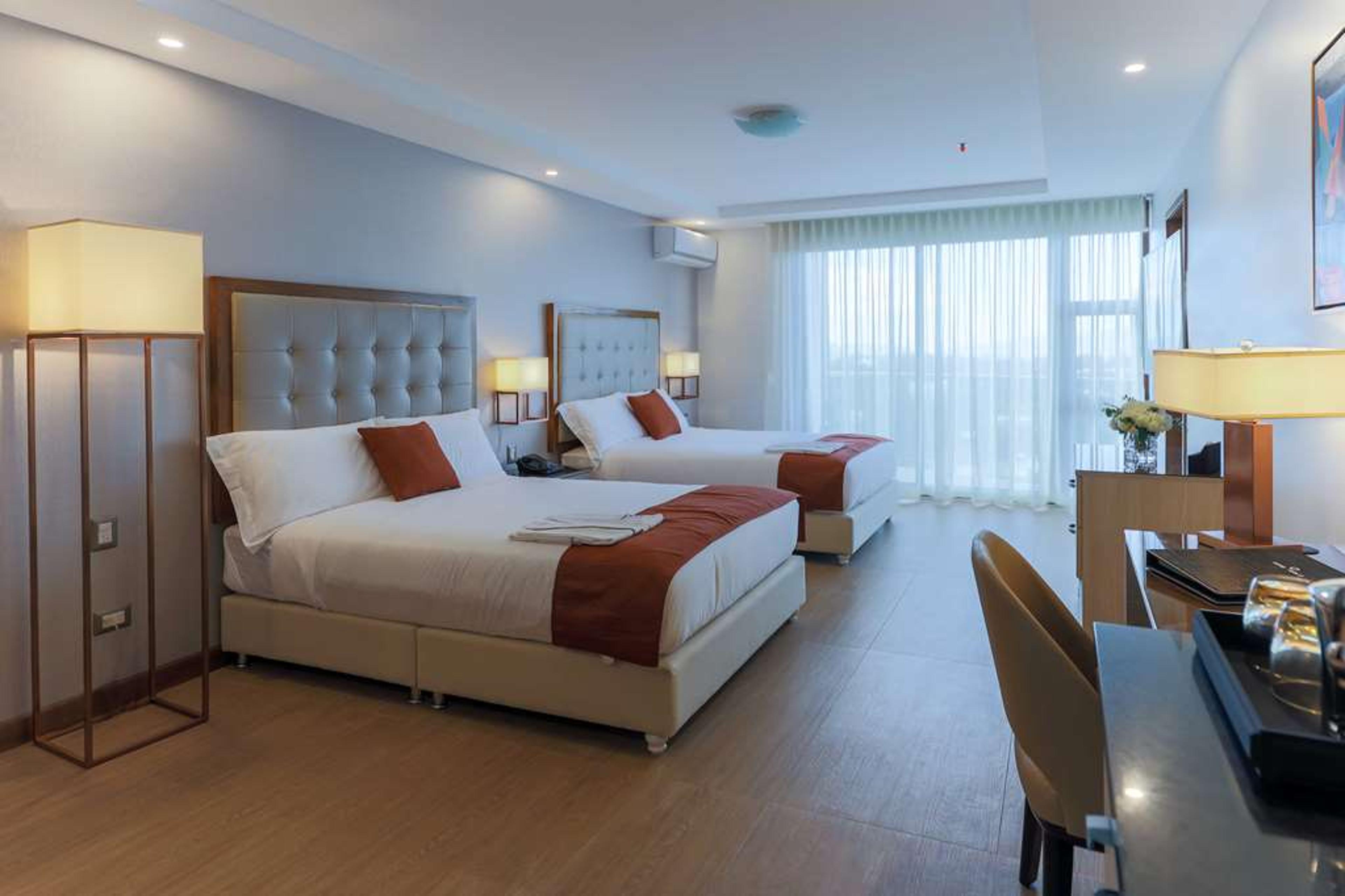 HOTEL VISTA QUINCE
