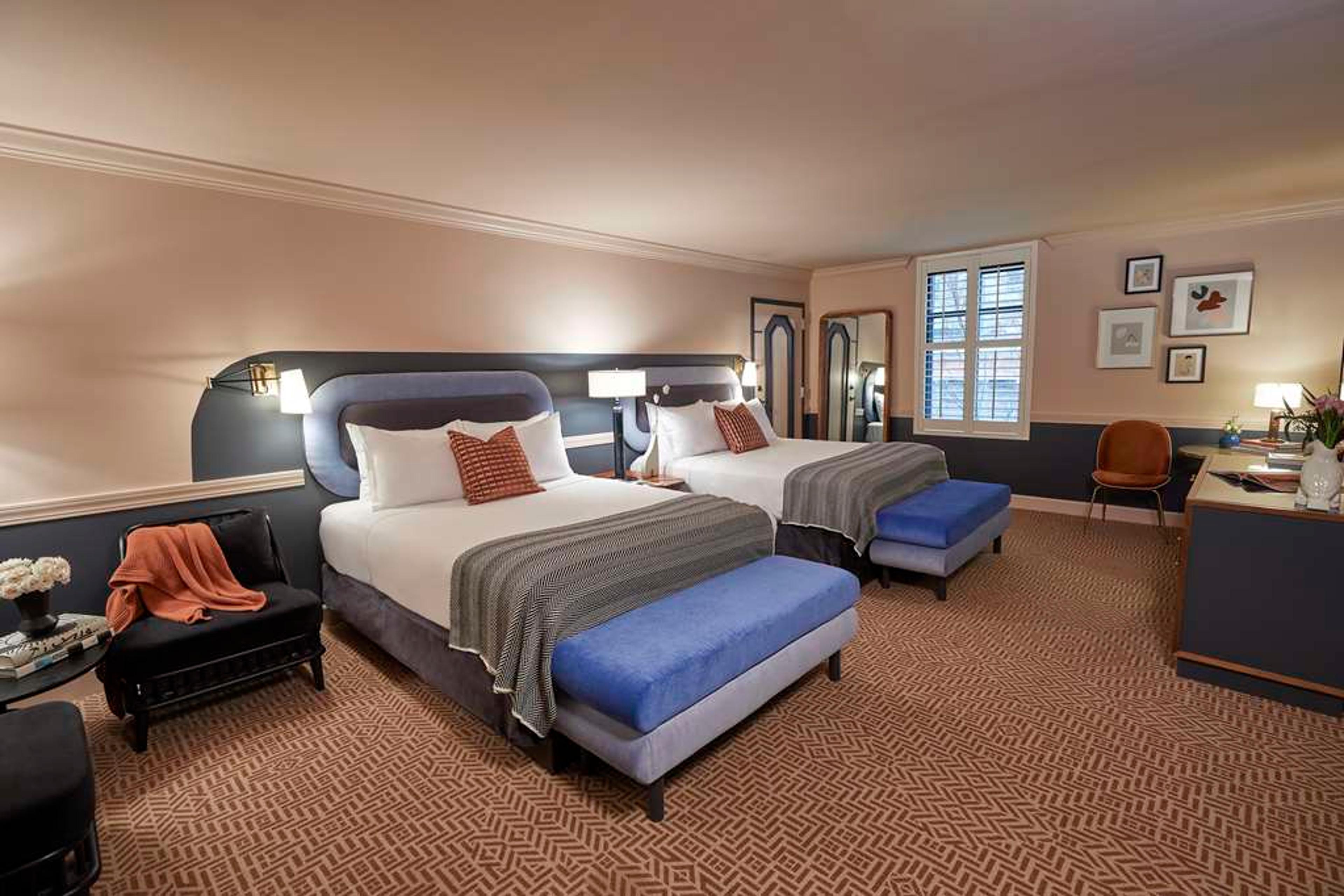 THE OLIVER HOTEL