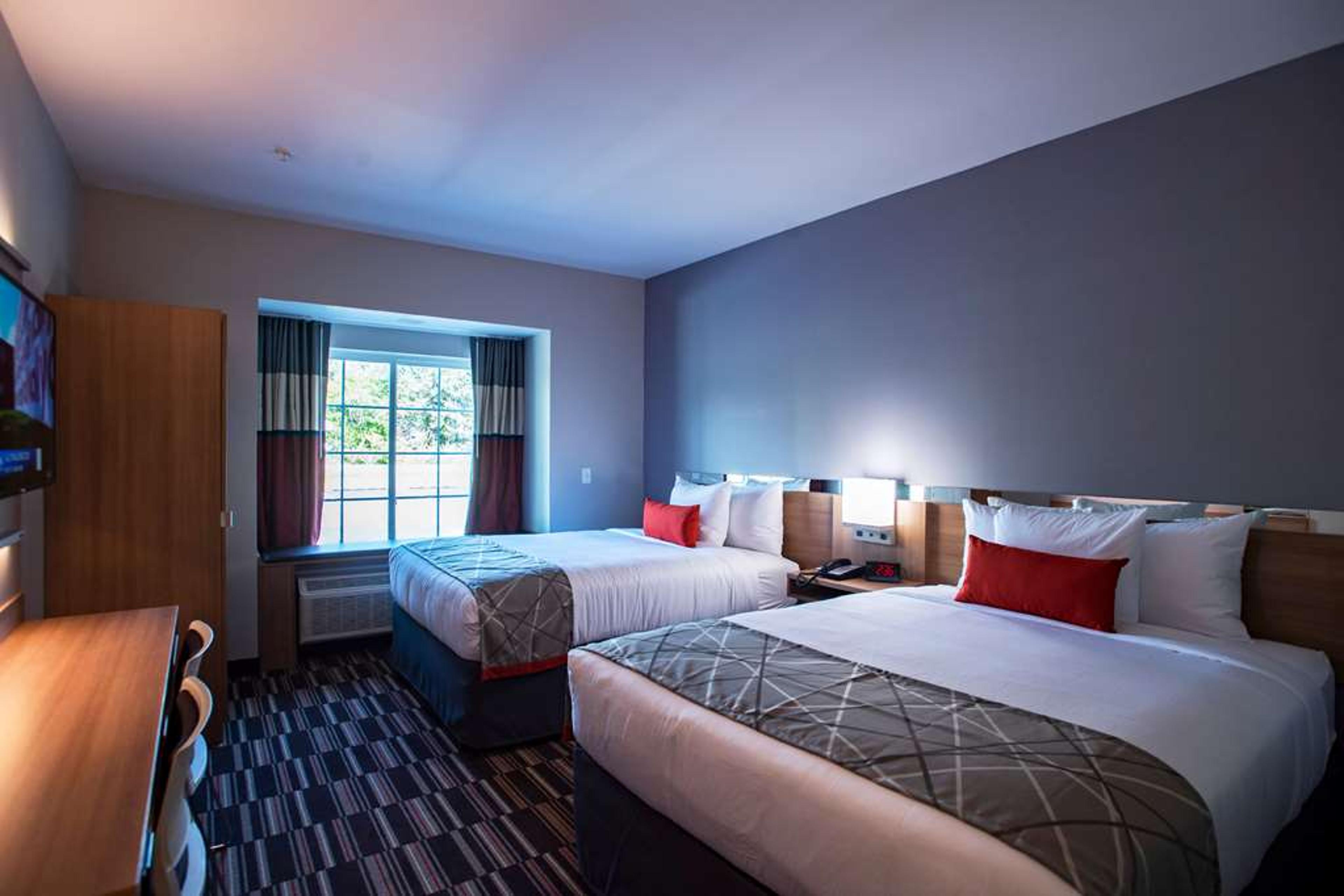 MICROTEL INN & SUITES BY WYNDHAM AM