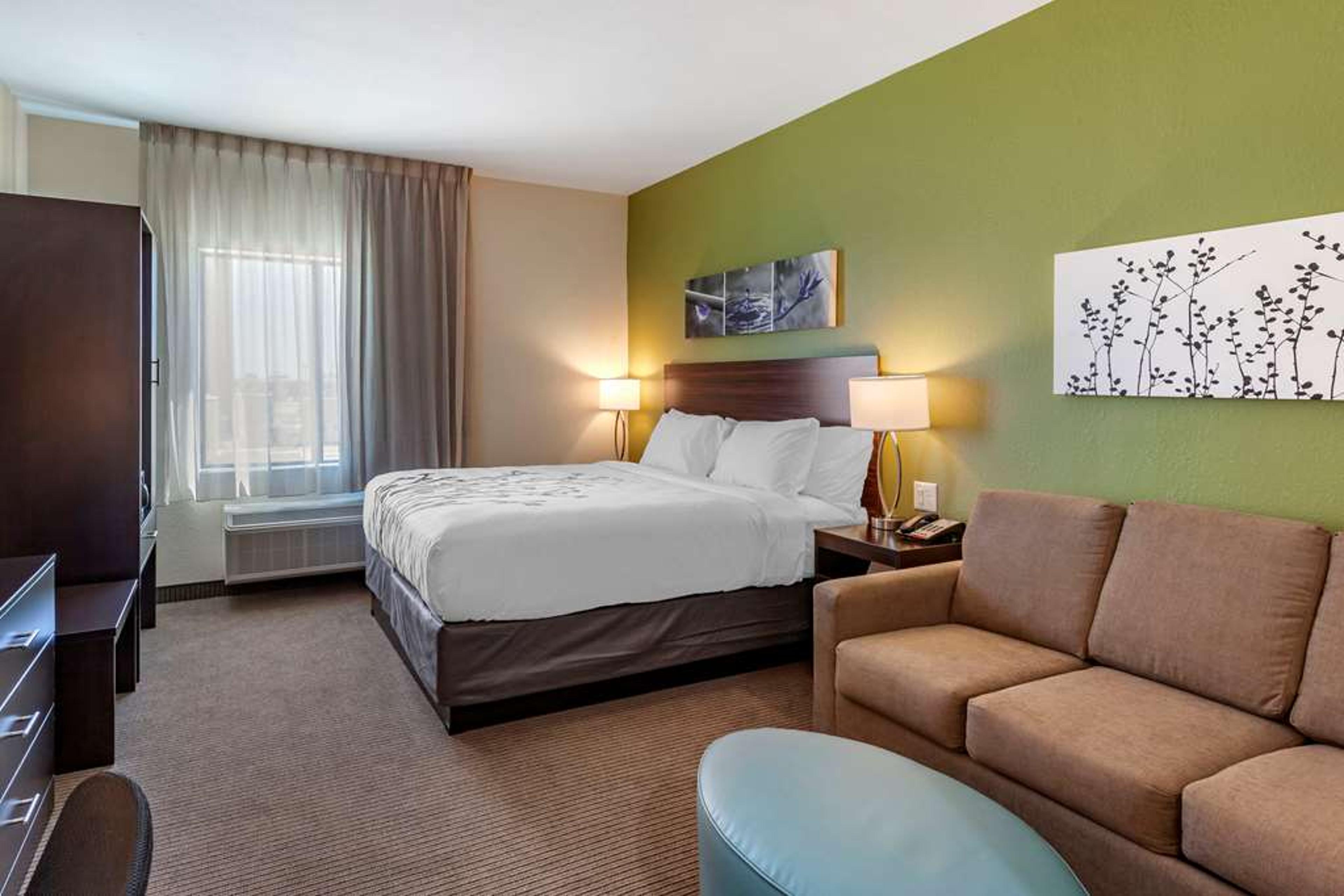 SLEEP INN AND SUITES WALLER