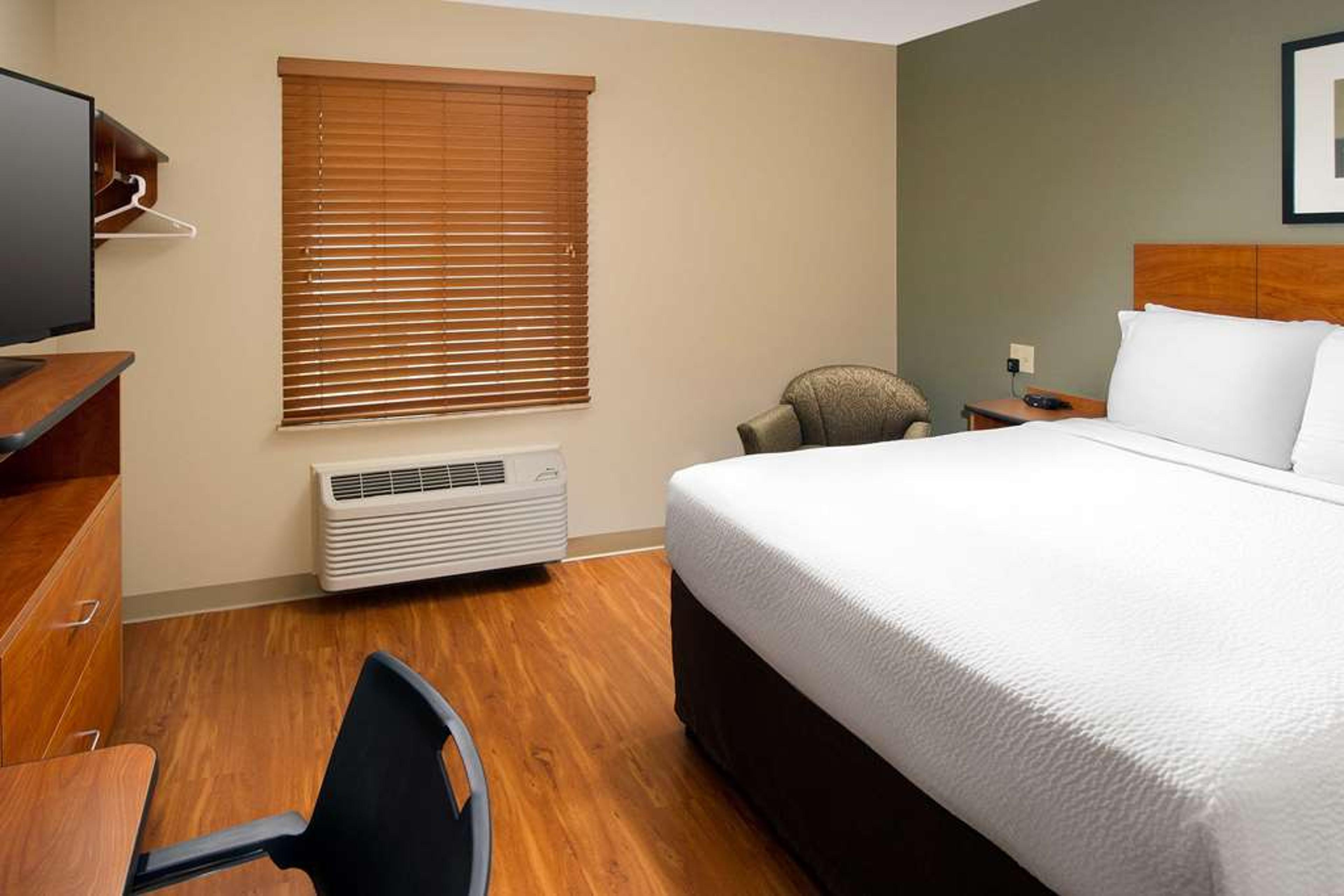 WOODSPRING SUITES CHICAGO ROMEOVILL