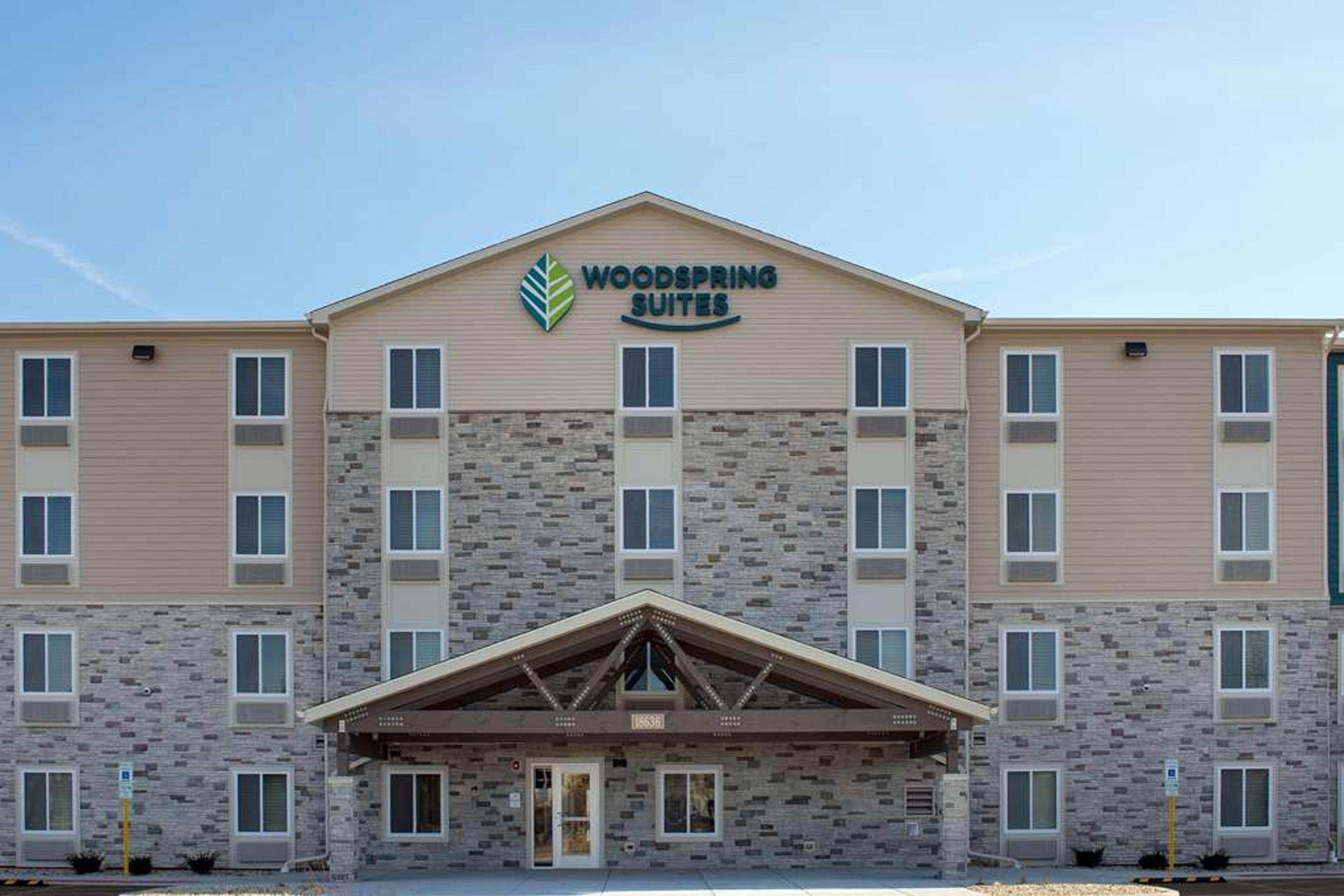 WOODSPRING SUITES CHICAGO TINLEY PA