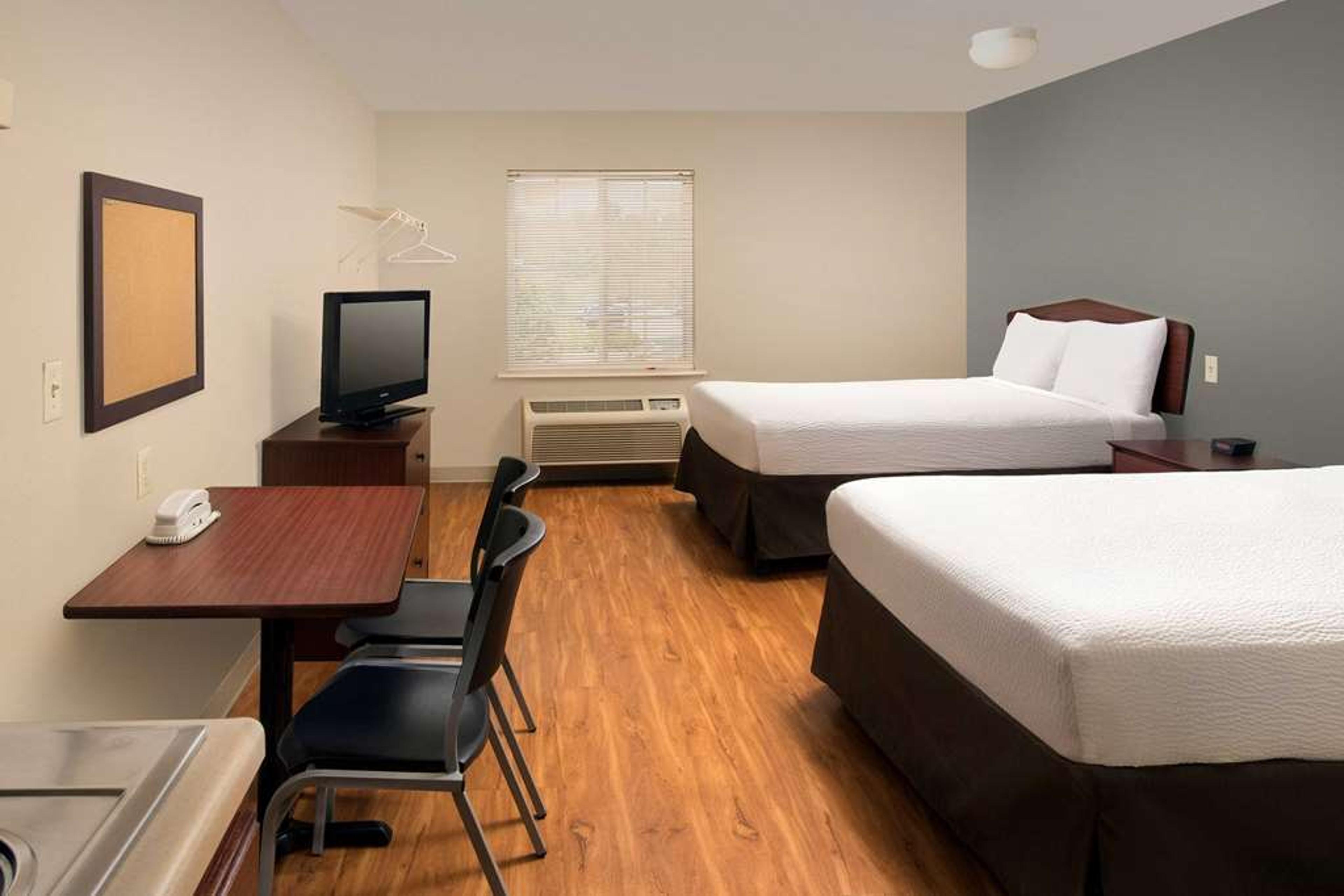 WOODSPRING SUITES KANSAS CITY LIBER