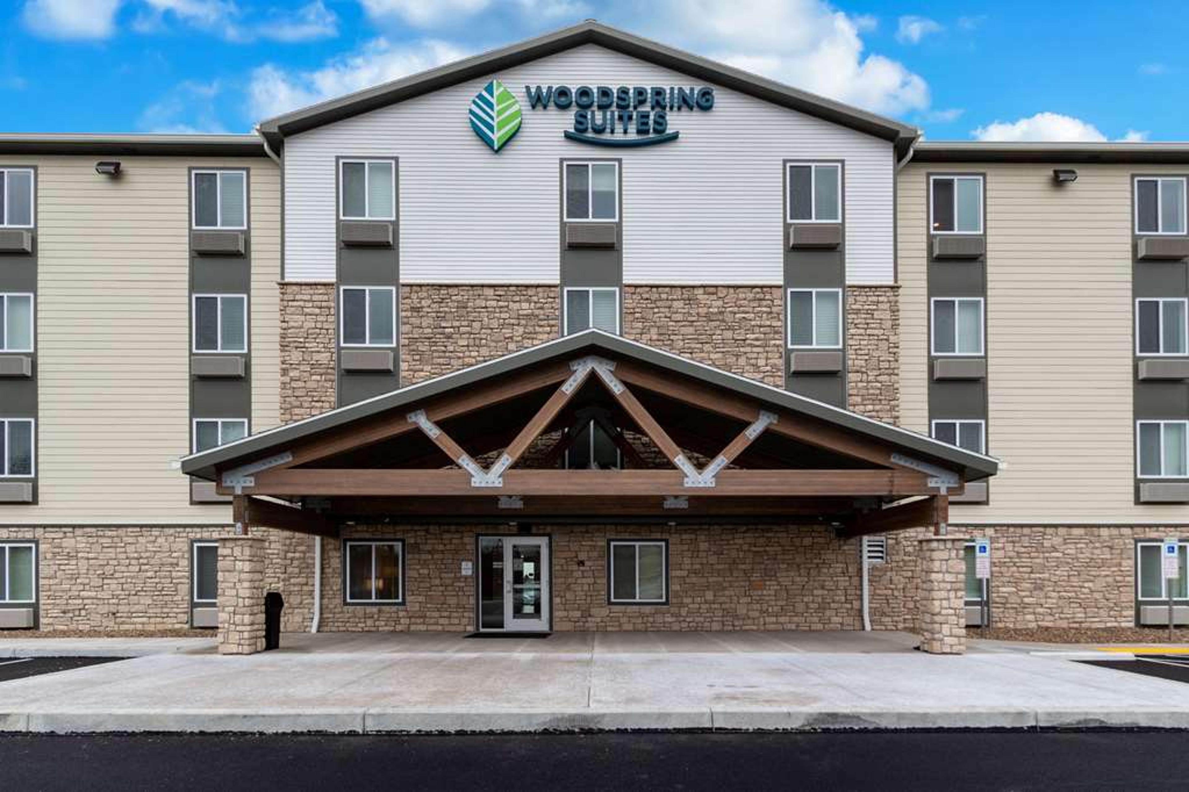 WOODSPRING SUITES HARRISBURG LINGLE
