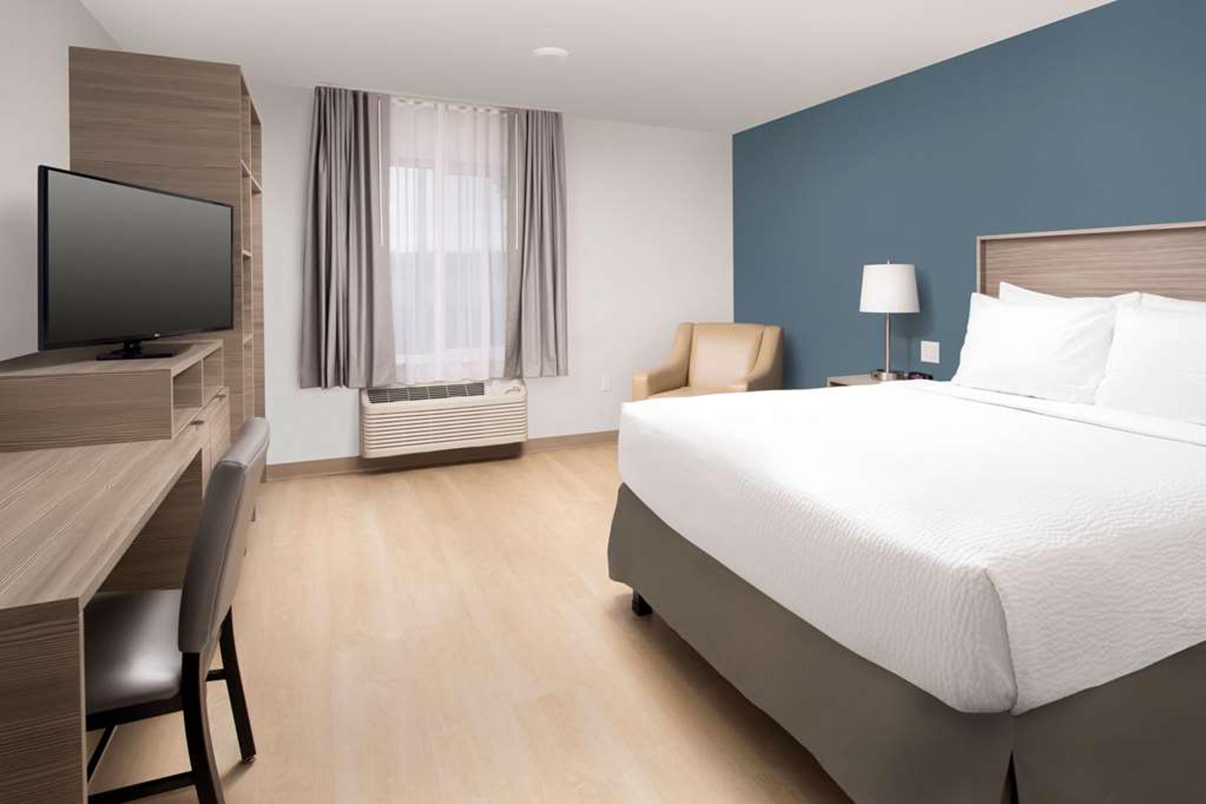 WOODSPRING SUITES CHARLOTTE GASTONI