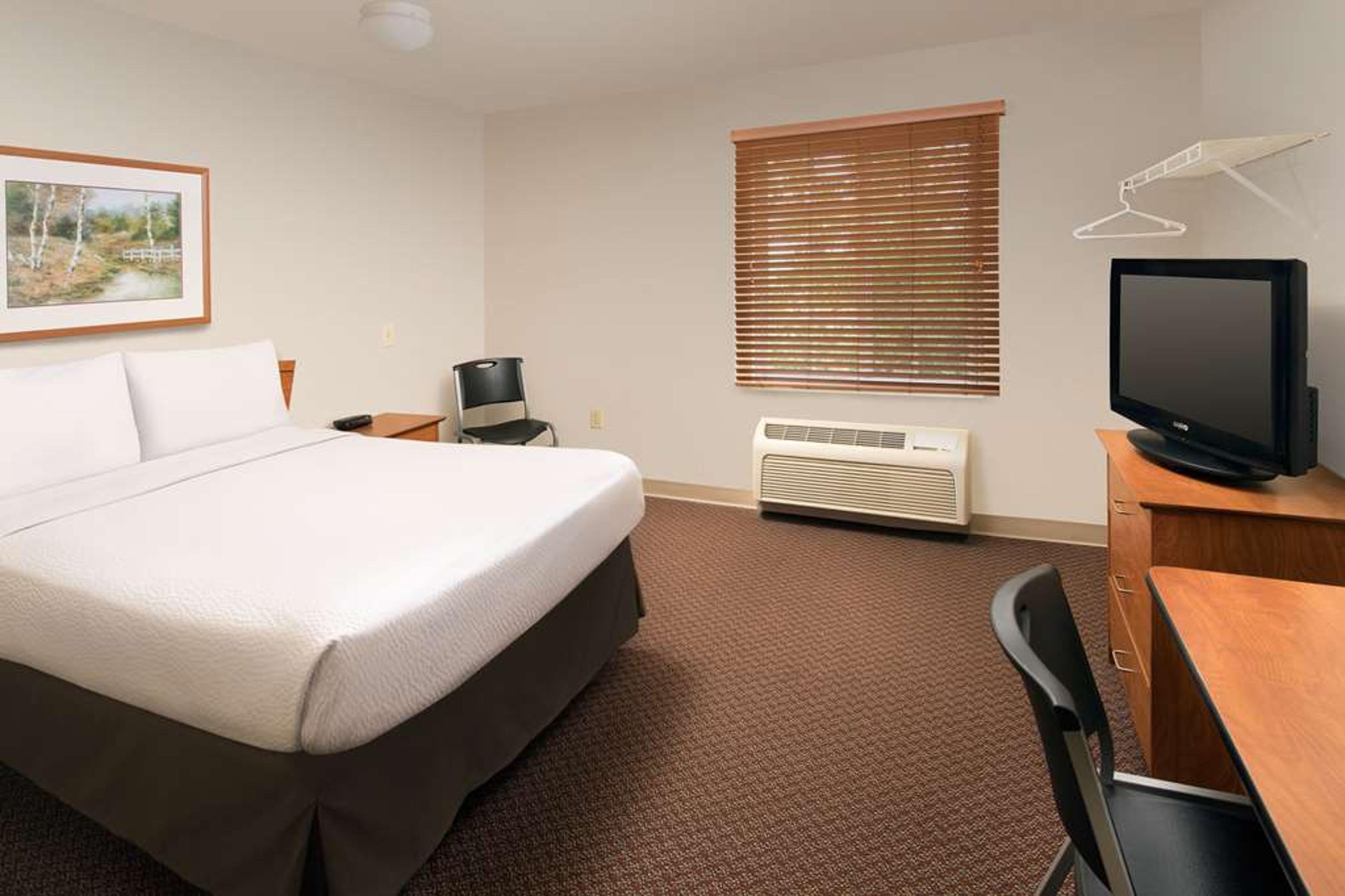 WOODSPRING SUITES COLUMBIA FORT JAC