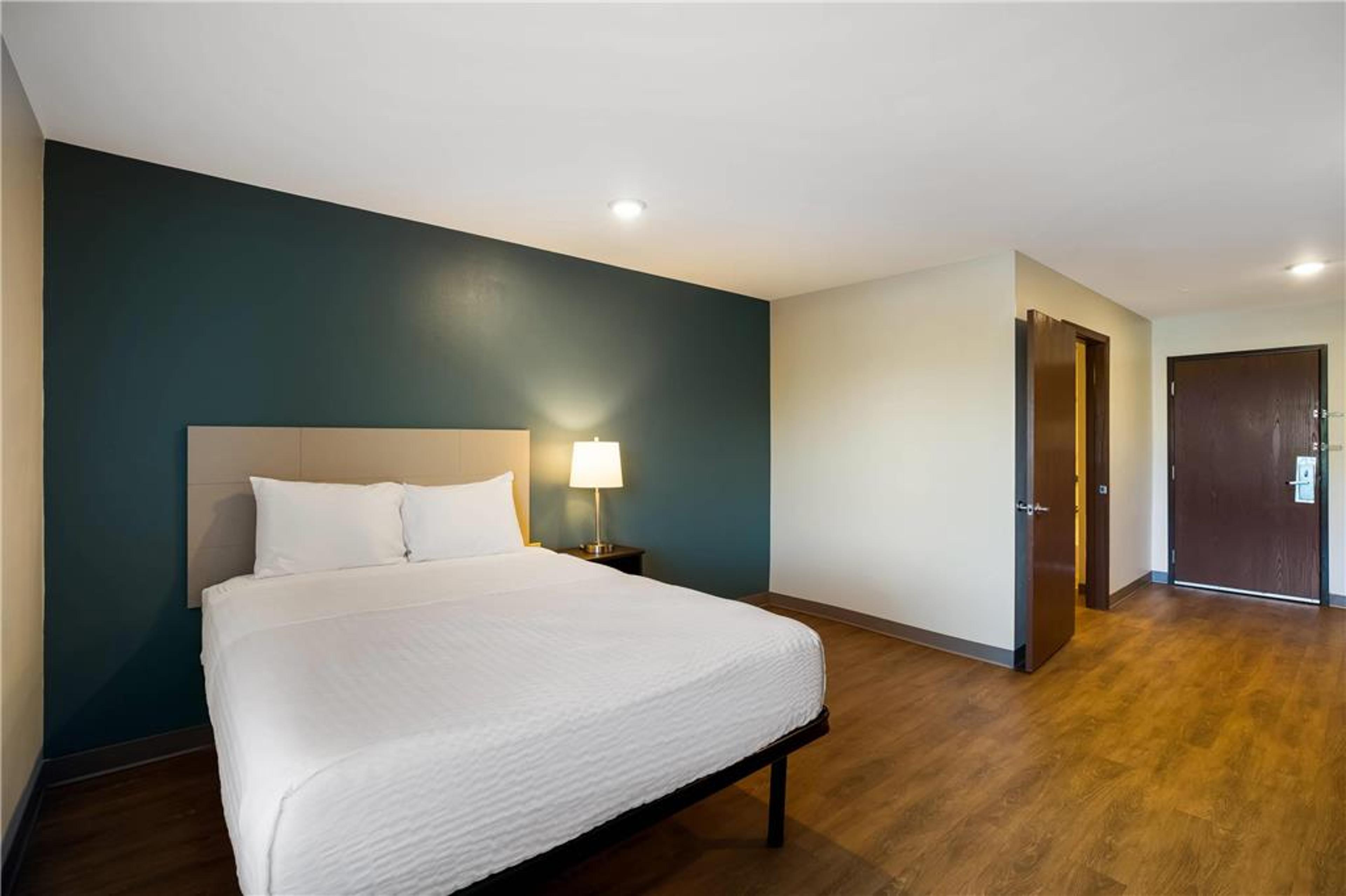 WOODSPRING SUITES ORLANDO WEST - CL