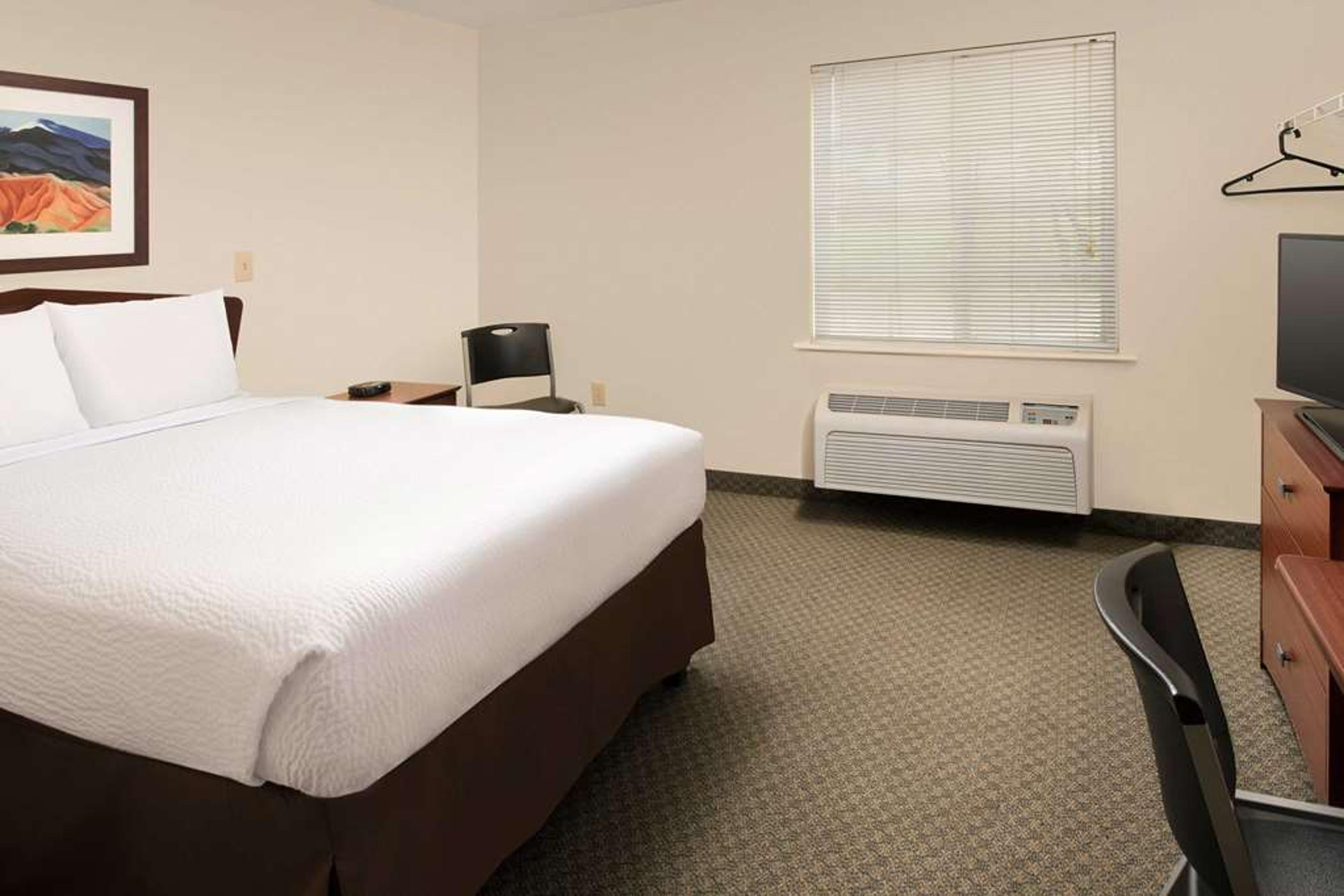WOODSPRING SUITES WACO NEAR UNIVERS
